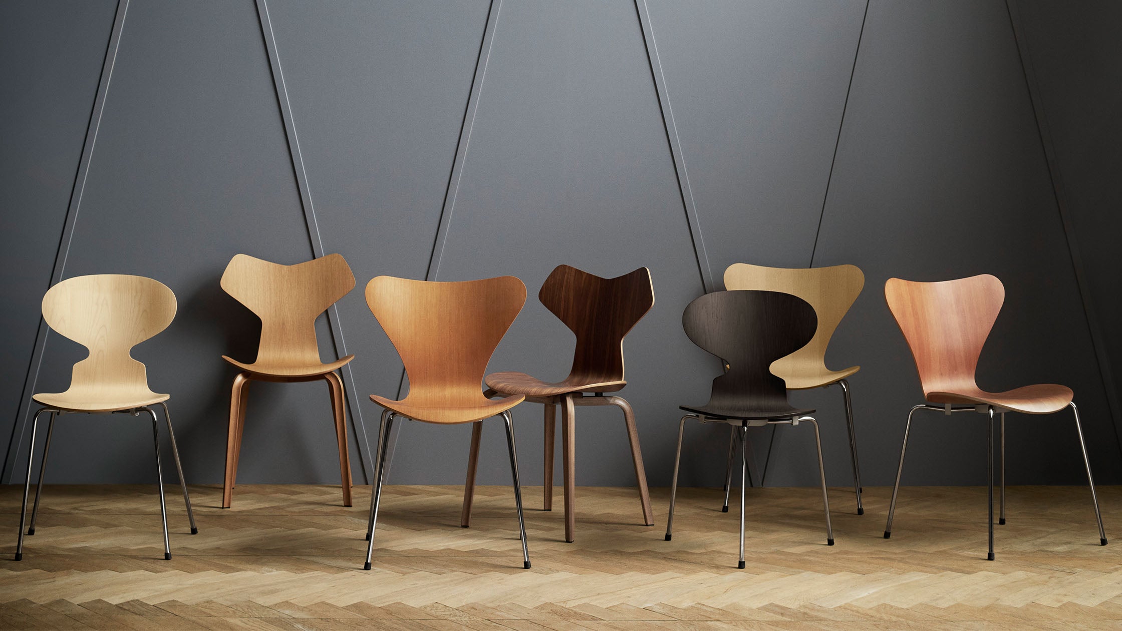 6-für-5: Arne Jacobsen Stacking Chairs