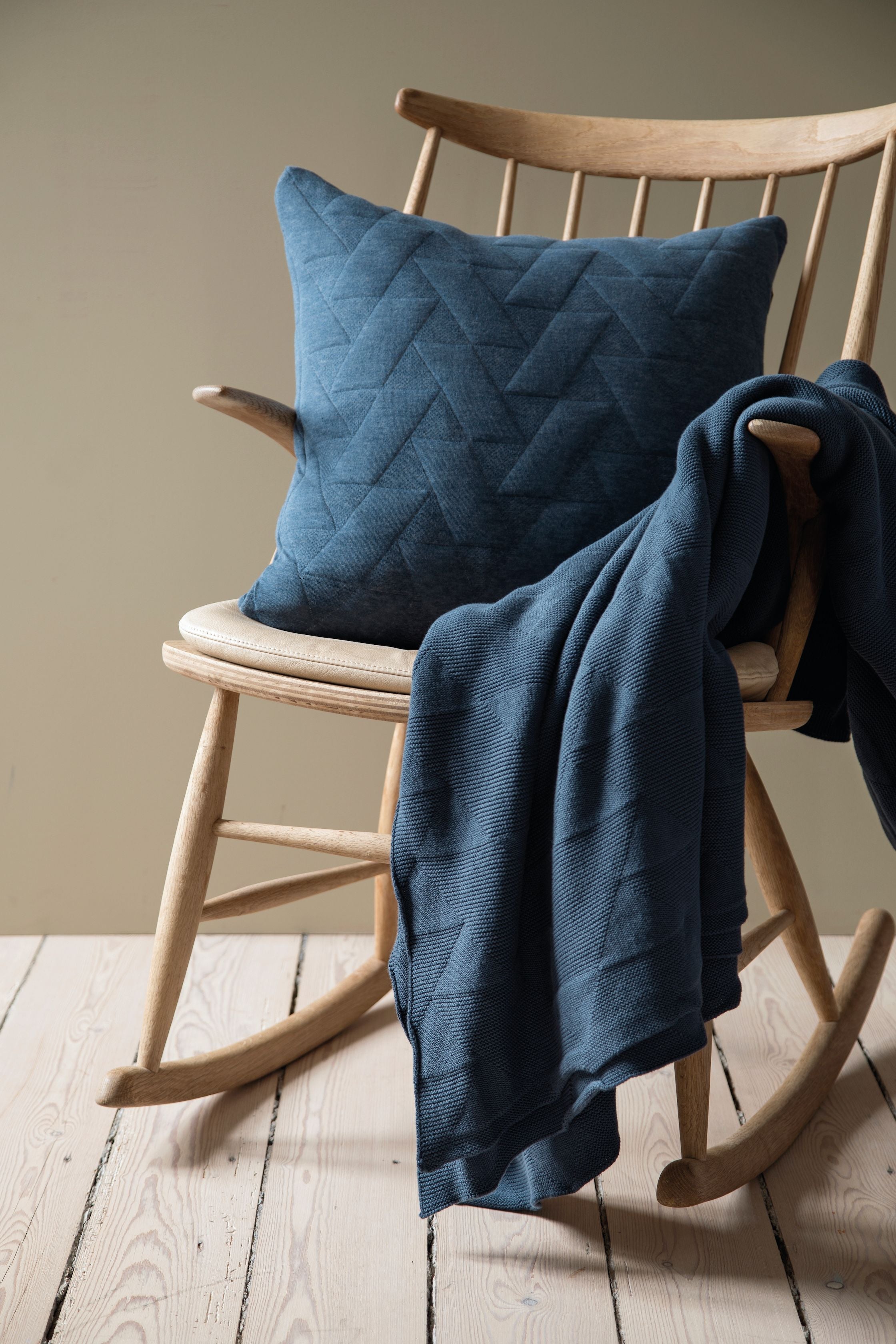 Architectmade Finn Juhl Muster-Decke, Blau