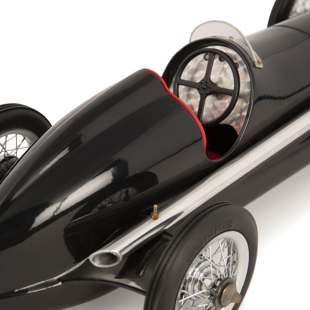 Authentic Models Sølv pil racing bil model sort, rødt sæde