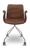 Bent Hansen Primum -tuoli, jossa on käsinoja ruostumattomasta teräksestä valmistettu pyörän runko, ruskea Davo's Nahka
