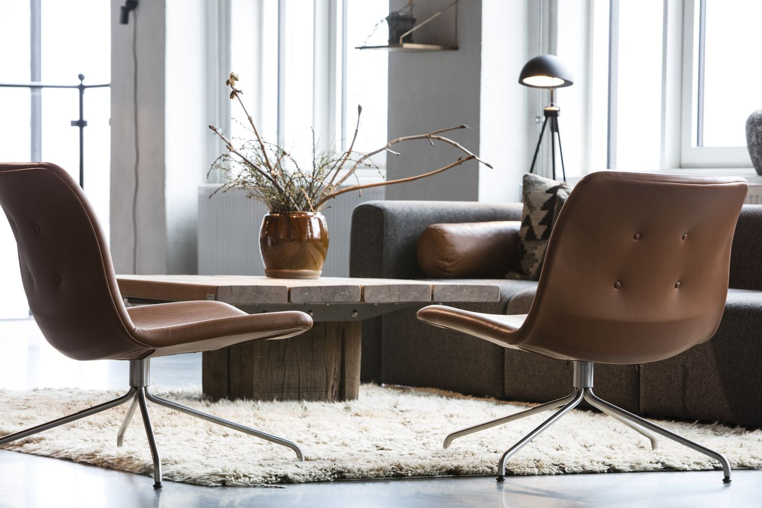Bent Hansen Primum Lounge Chair ohne Armlehnen, Schwarzer Rahmen/Cognac Adrian Leder