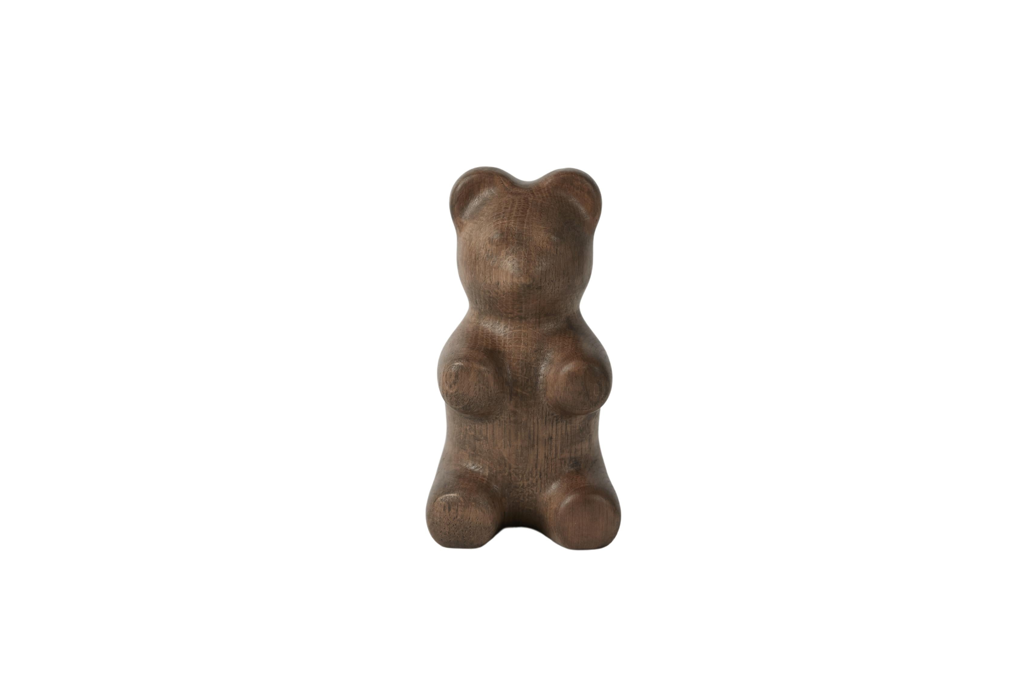Boyhood Gummy björn dekorativ figur färgad ek, liten