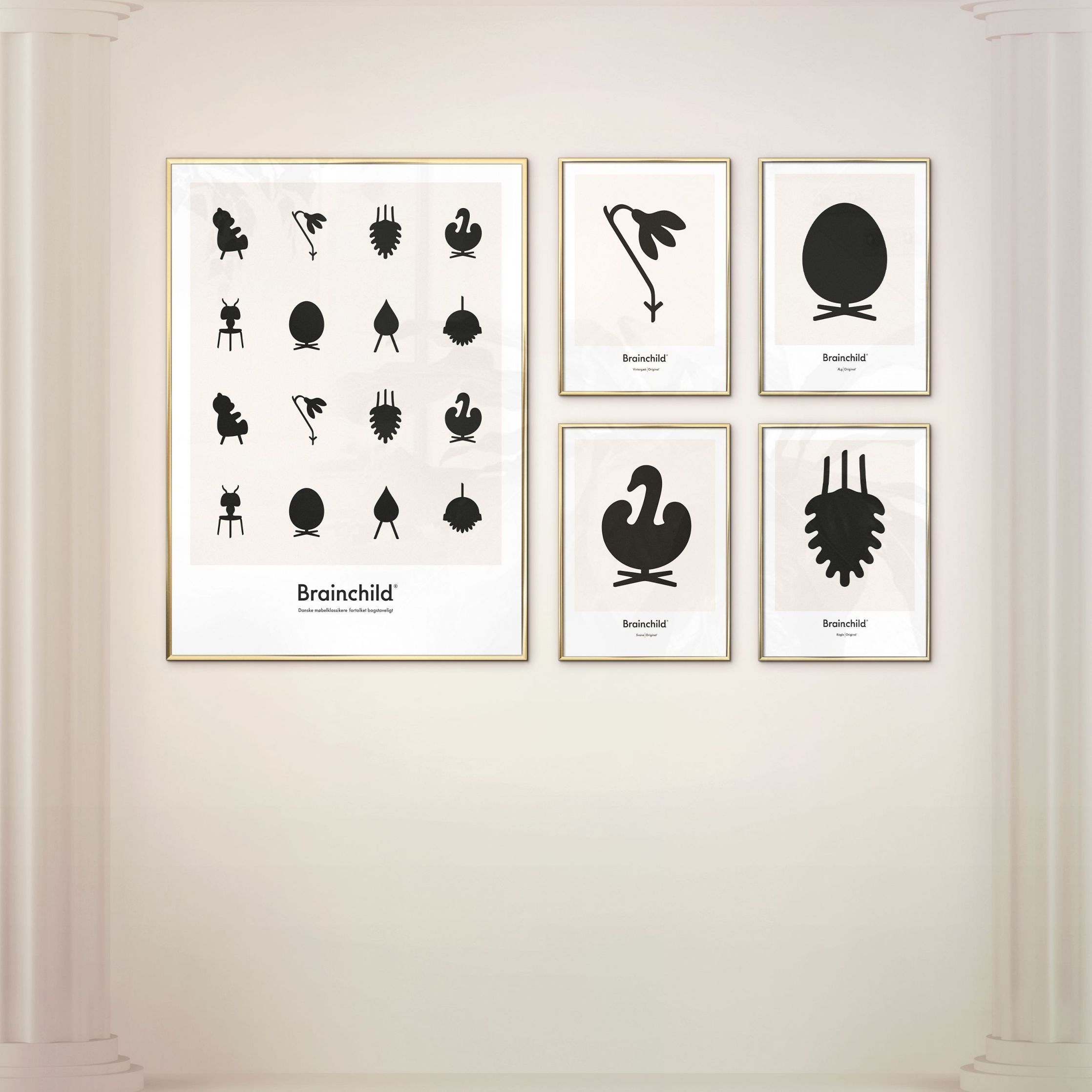 Brainchild Pine Cone Design Icon Poster, frame gemaakt van zwart gelakt hout 50x70 cm, grijs