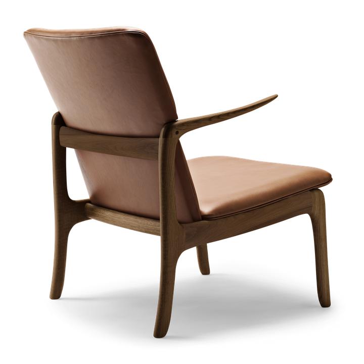Carl Hansen Ow124 Beak Chair, Oiled Walnut Brown Leather