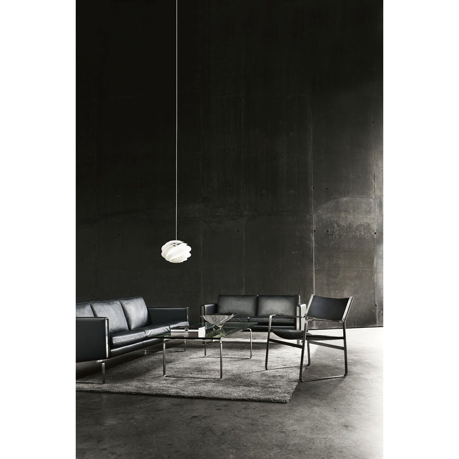 Carl Hansen CH101 Lounge stoel roestvrij staal, zwart leer (Thor 301)