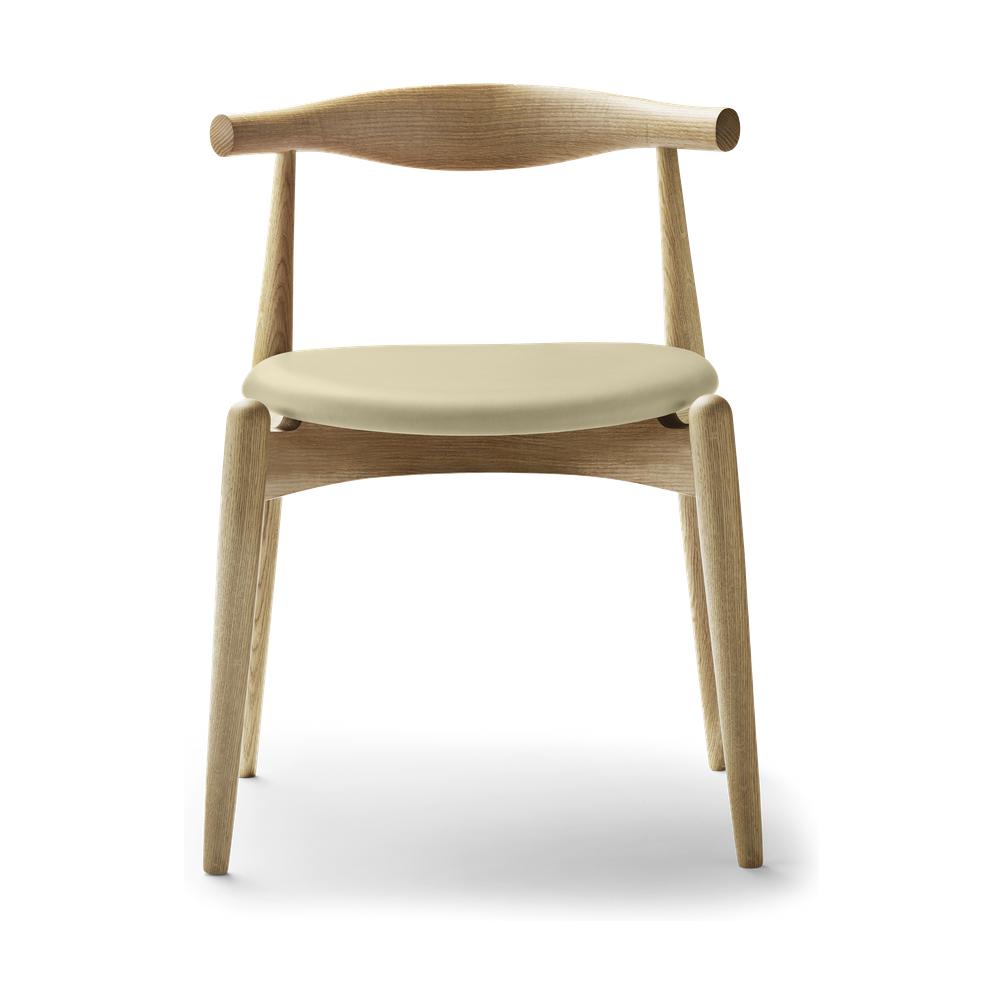 Carl Hansen Ch20 Elbow Chair, Oiled Oak/Beige Leather