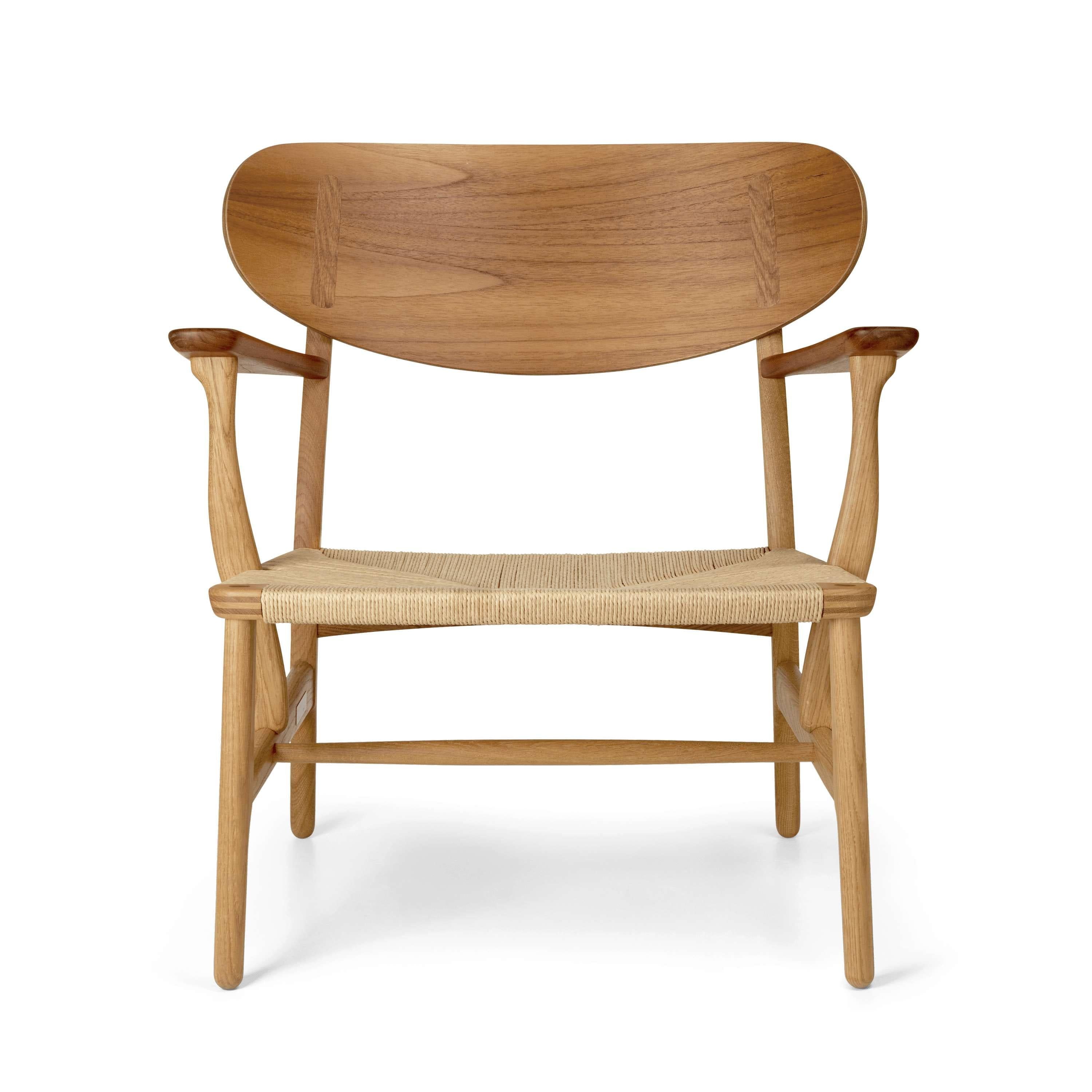 Carl Hansen CH22 Lounge stol teak/ekoljad, naturlig sladd