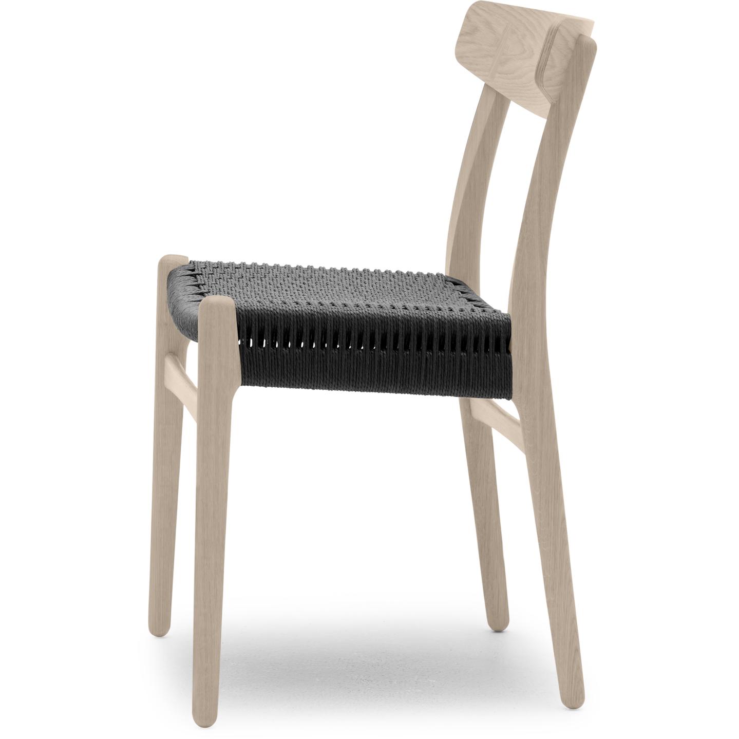 卡尔·汉森（Carl Hansen）CH23椅子，橡木肥皂/黑纸绳