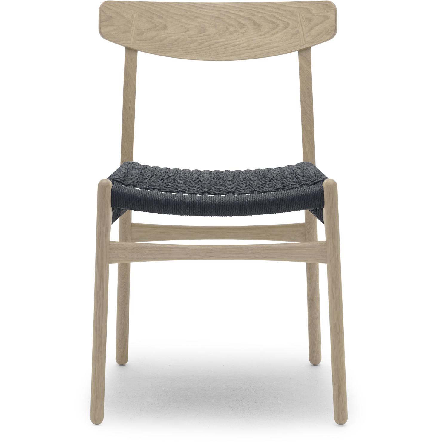 Carl Hansen CH23 -stoel, eiken zeep/zwart papiersnoer