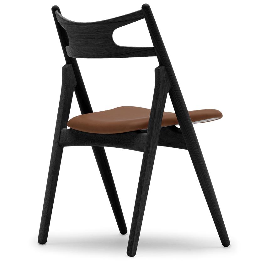 Carl Hansen CH29 P stoel, gekleurd eiken/bruin leer