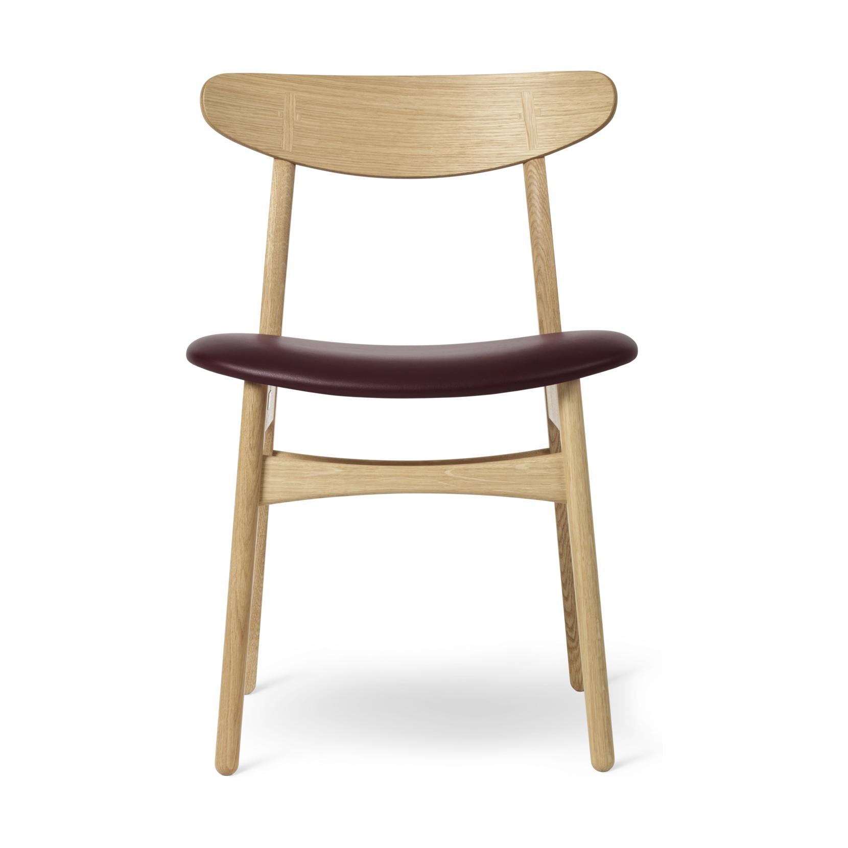 卡尔·汉森（Carl Hansen）CH30P椅子，涂油橡木，勃艮第皮革