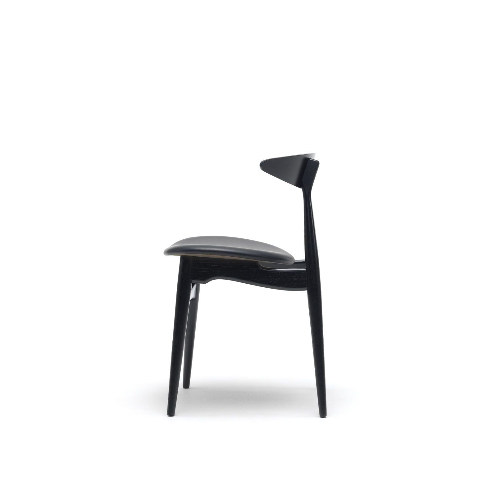 Carl Hansen Ch33 P Chair, Black Oak/Black Leather