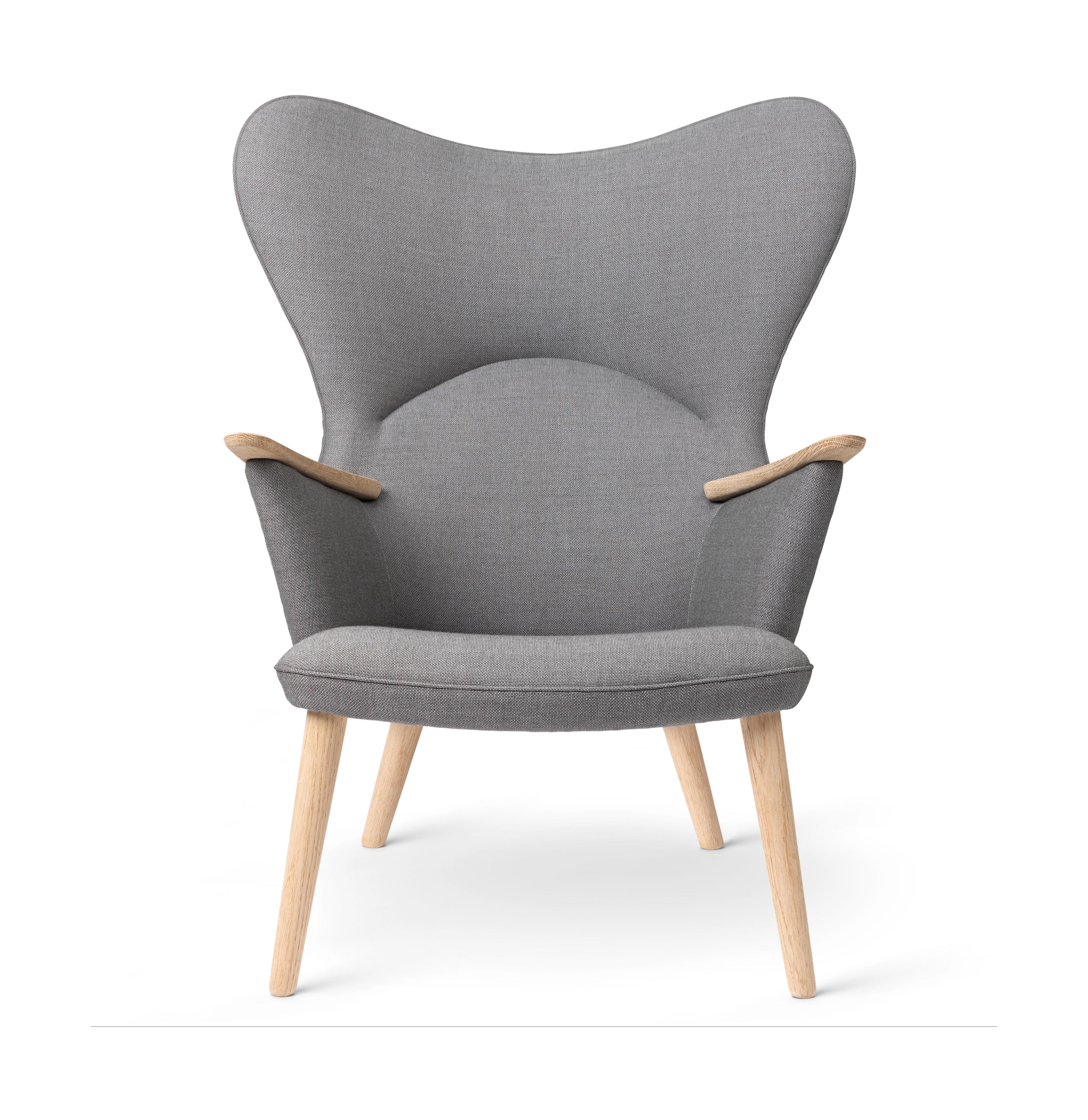 Carl Hansen Ch78 Mama Bear Lounge Chair, Oak Soap/Passion 6101