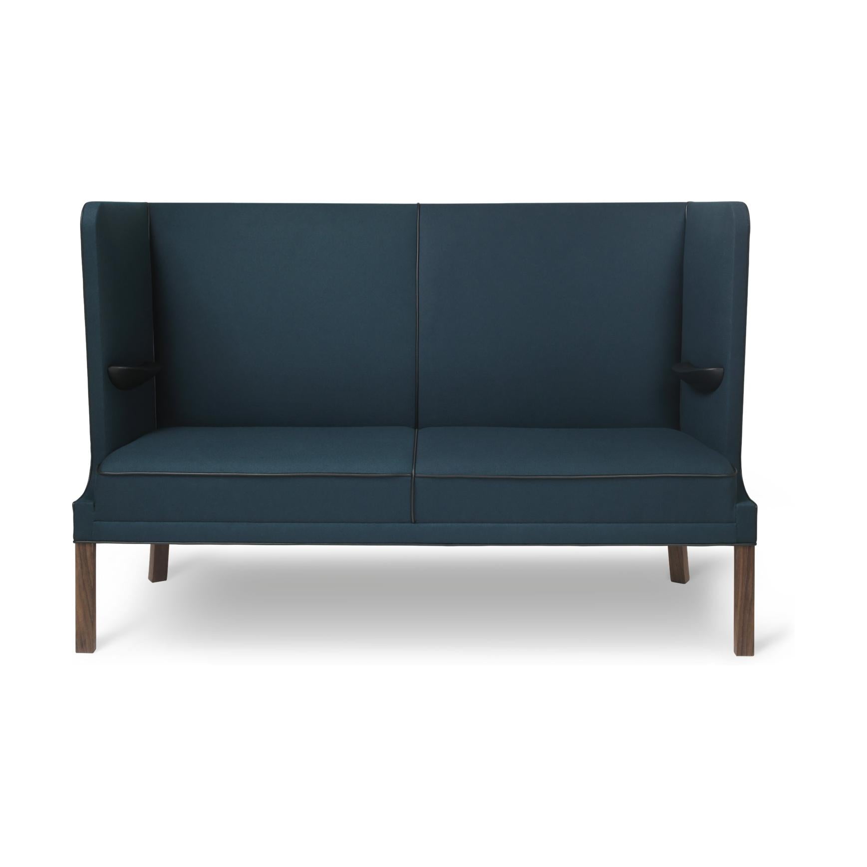 Carl Hansen FH436 Coupé -Sofa, geölte Walnuss/blauer Stoff