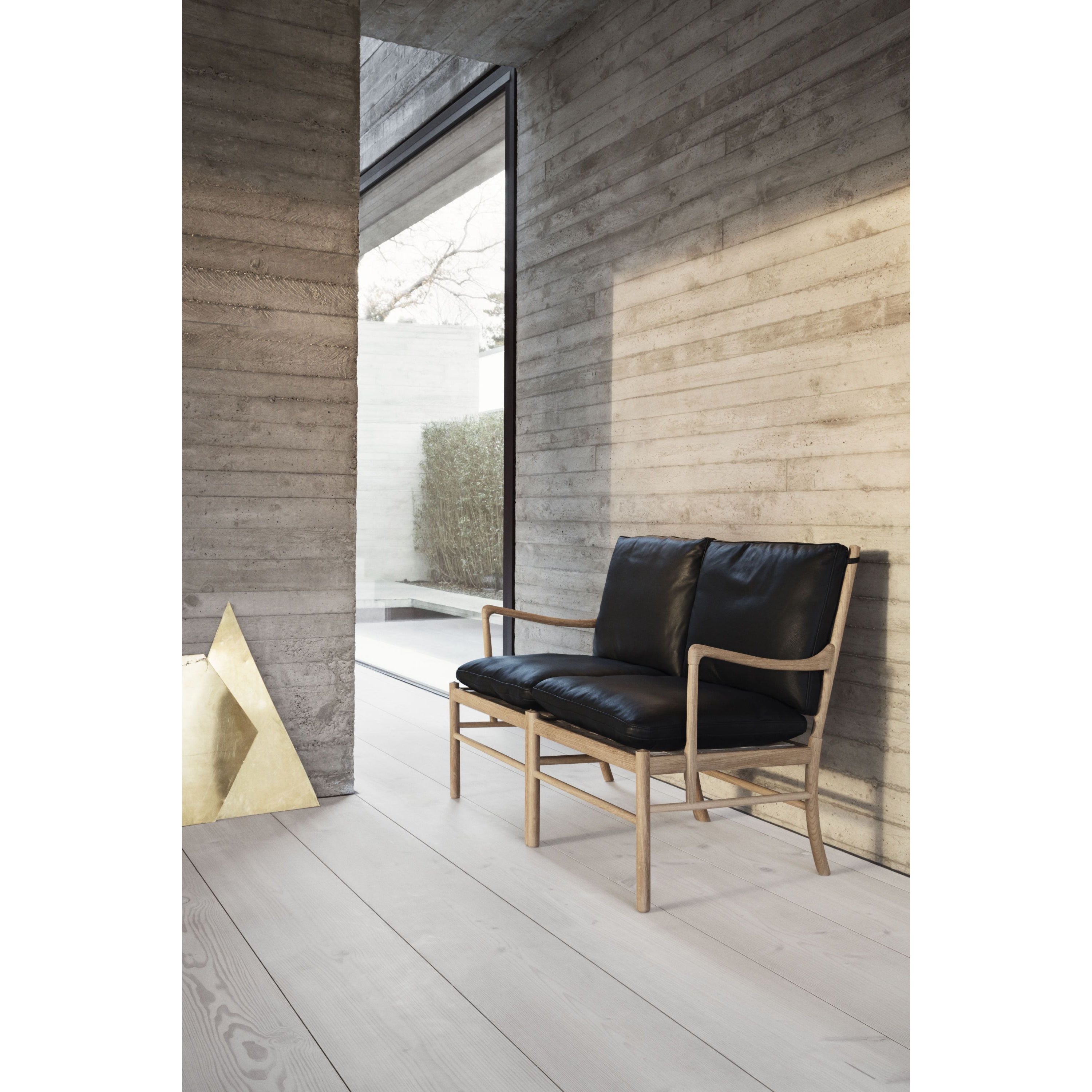卡尔·汉森（Carl Hansen）OW149 2殖民沙发，彩色橡木/黑色皮革