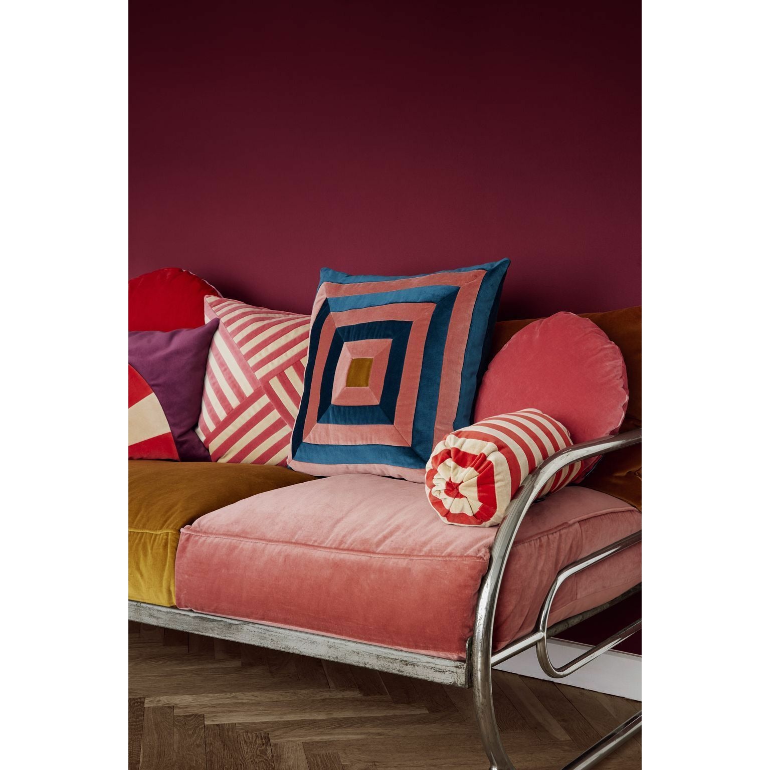 Christina Lundsteen Stripe Velvet Cushion 55 x55 cm, mörkröd/rodnad