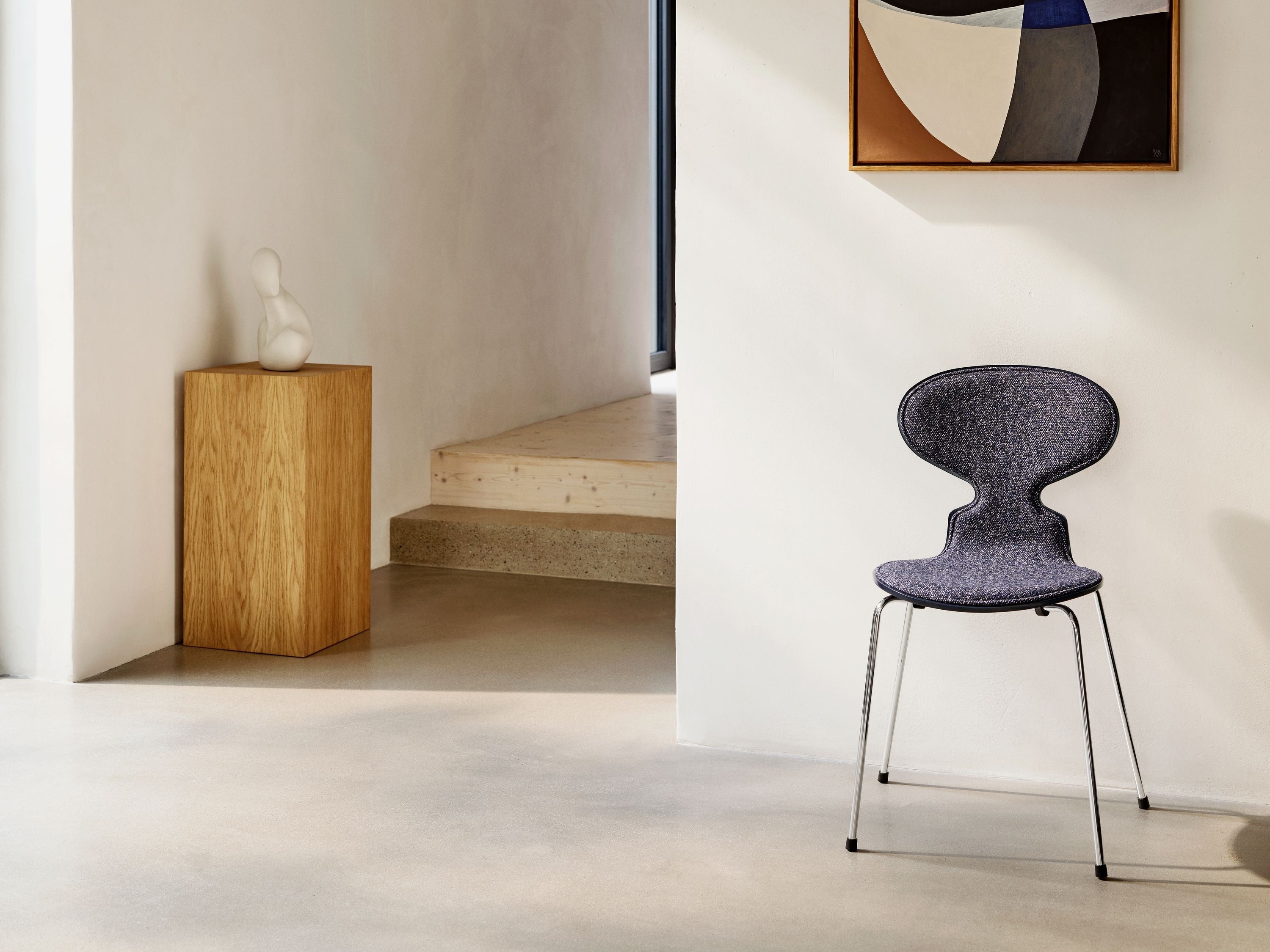 Fritz Hansen 3101 chaise fourmi front-tiold, coquille: placage laqué blanc, rembourrage: Hallingdal Textile blanc / gris, base: acier / chrome