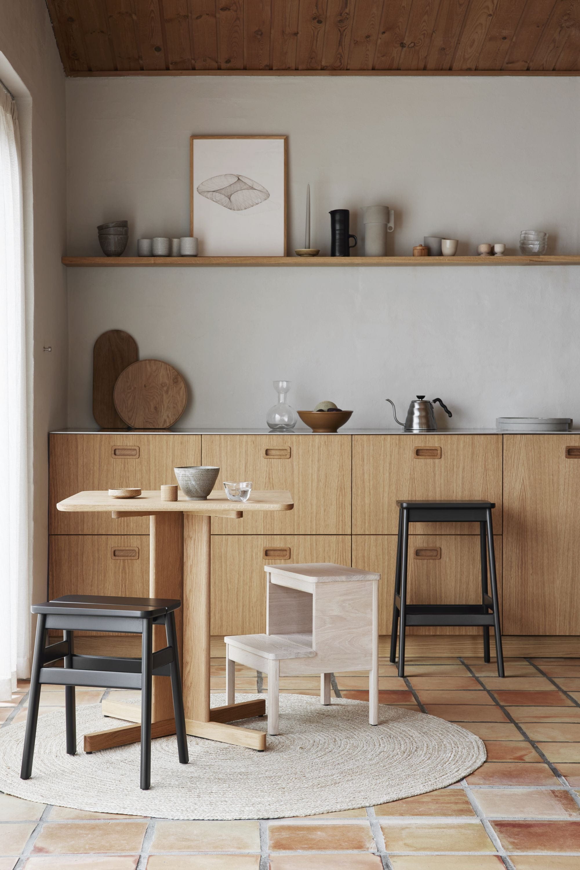 Form & Refine A Line Stepstool. Oak