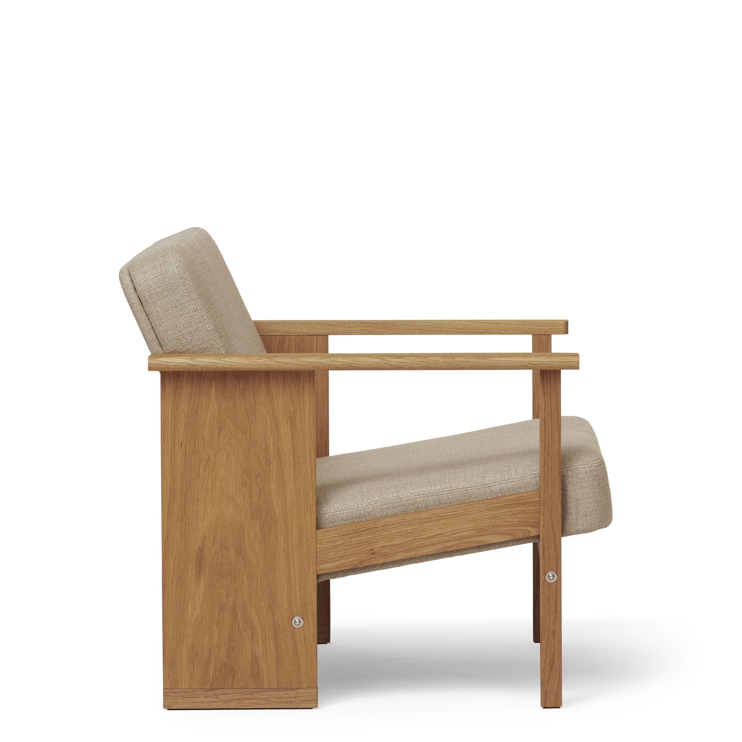 Form & Refine Block Lounge -tuoli. Tammi