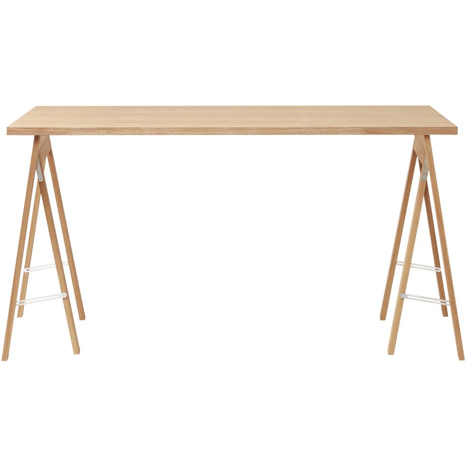 形式和完善的线性桌面125x68厘米。白油橡木