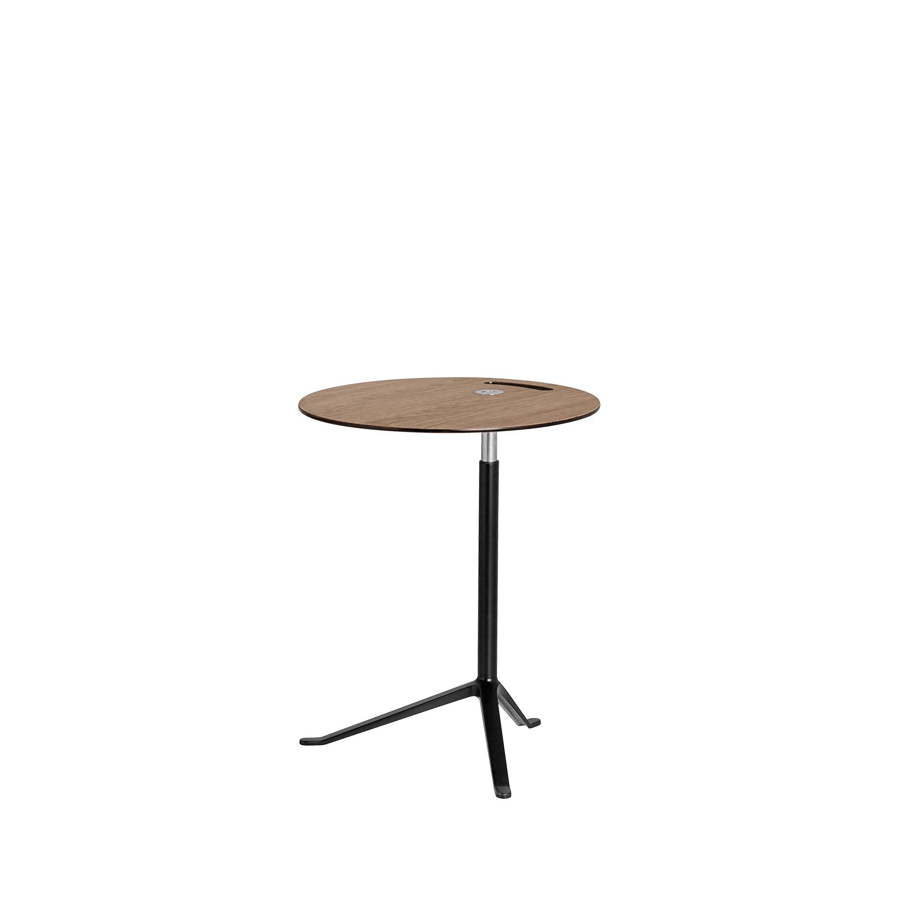 Fritz Hansen KS11 kleiner Freund Verstellbarer Tisch, schwarzpulverbeschichtete Aluminium/Walnusslaminat
