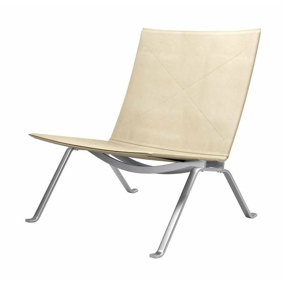 Fritz Hansen Pk22 Lounge Chair Sonderedition Royal Nubukleder, Ecru