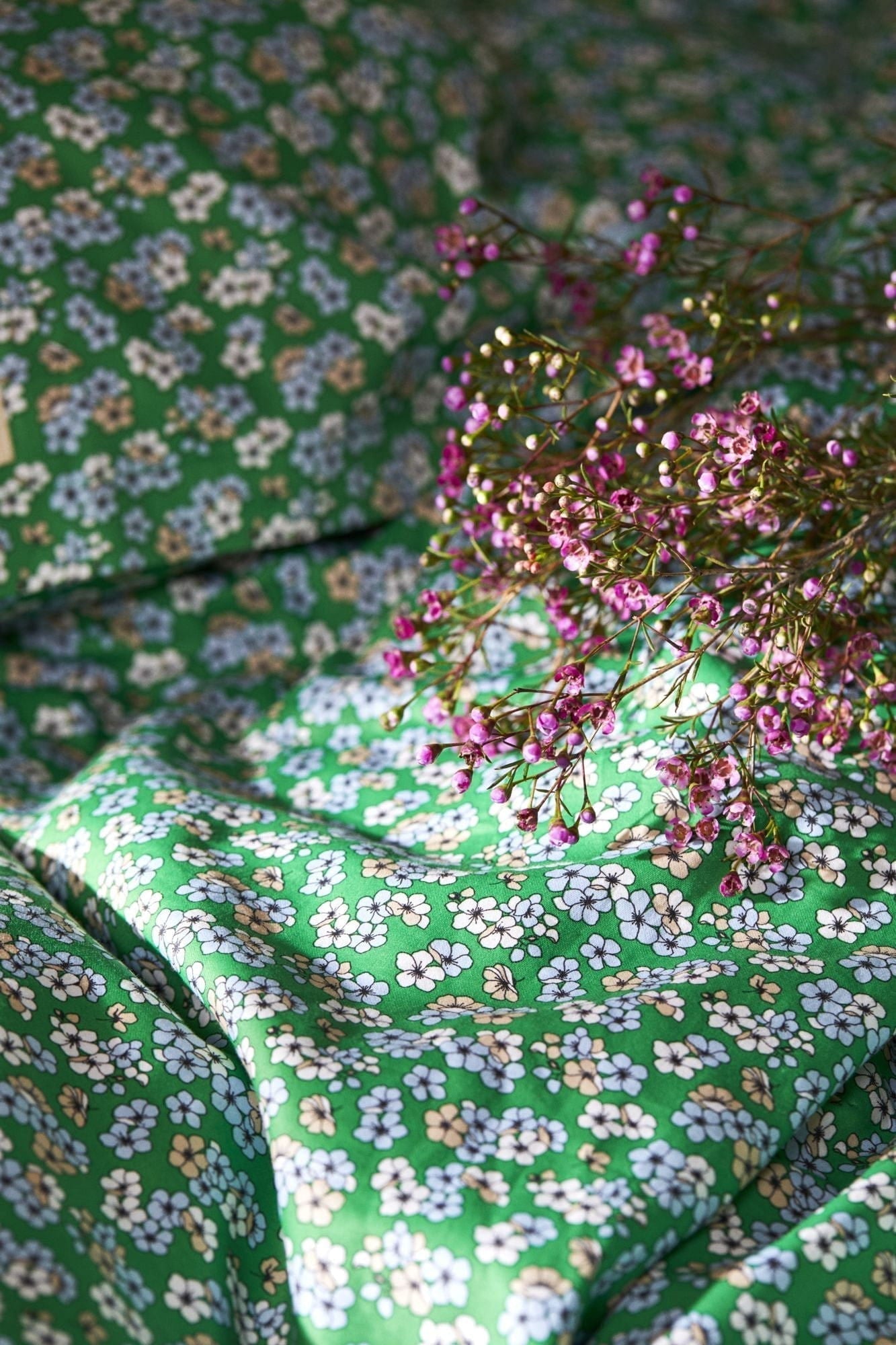 JUNA Angenehm Kissenbezug 63x60 cm, grün