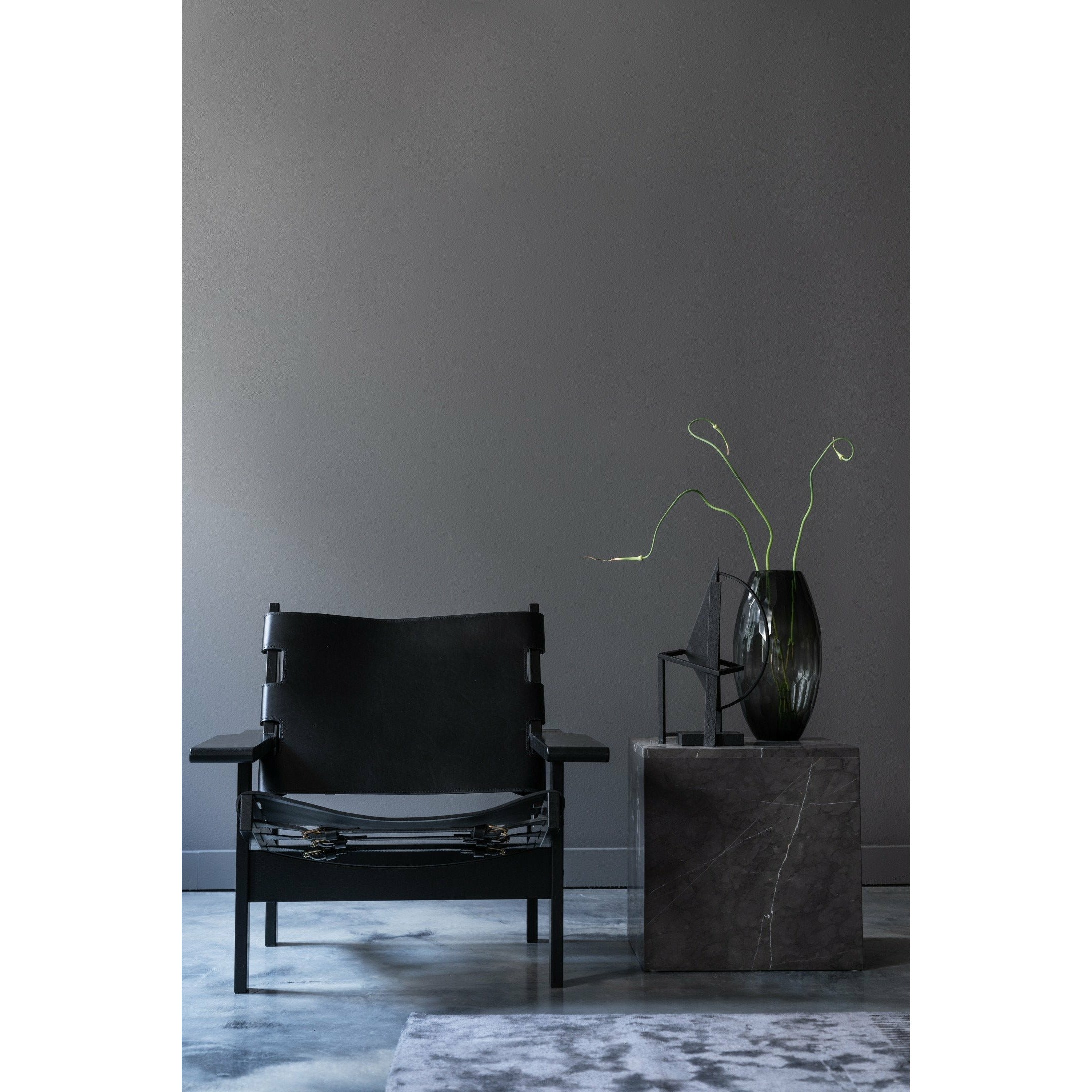 Klassik Studio Chaise de chasse kø chaise fumée, cuir noir