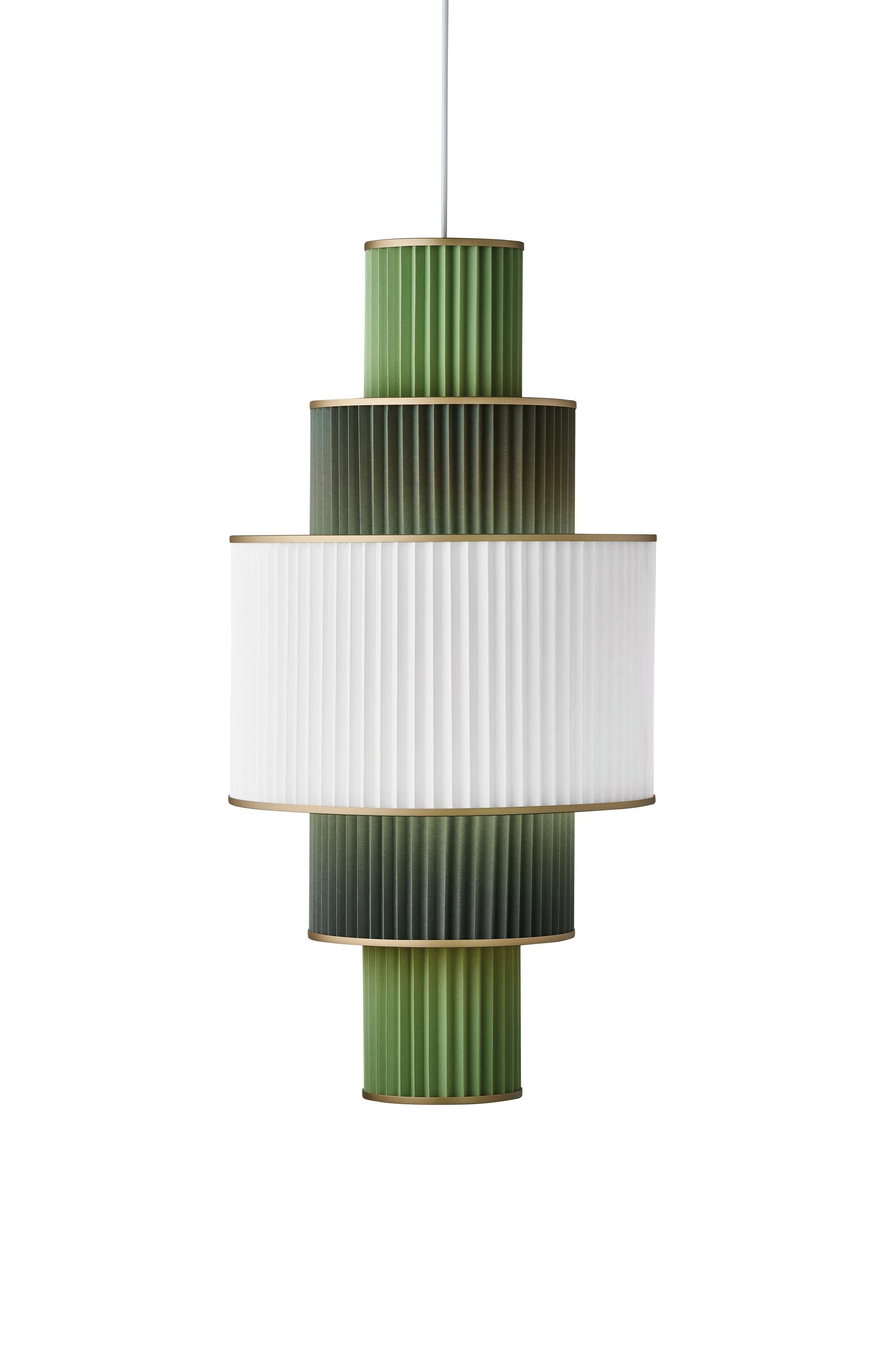 Le Klint Plivello -ophængslamp Gylden/hvid/lysegrøn med 5 nuancer (S M L M S)