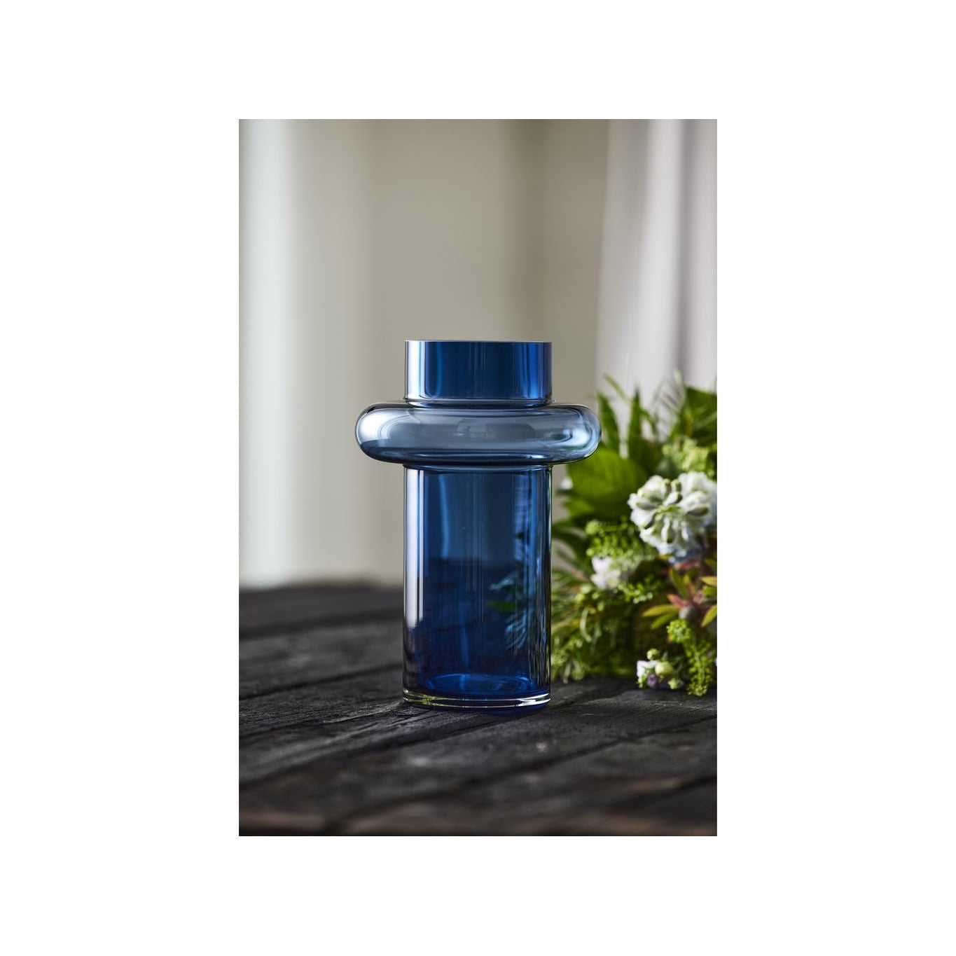 Lyngby Glas Tube Vase H: 25 cm, mørkeblå