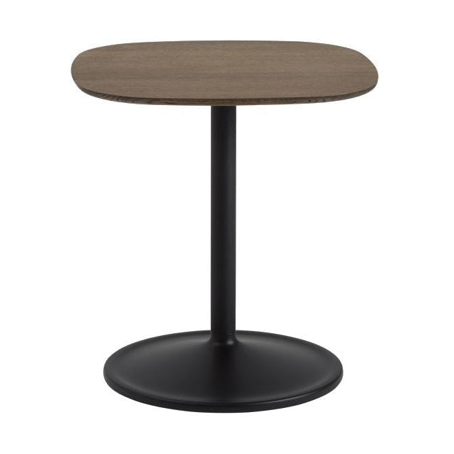 Muuto软侧桌ØxH 45x48，固体熏制橡木/黑色