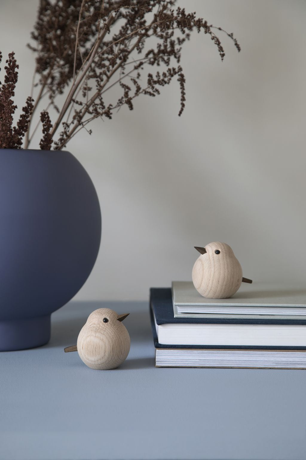 Novoform Design Mini Sparrow dekorativ figur, naturlig eg