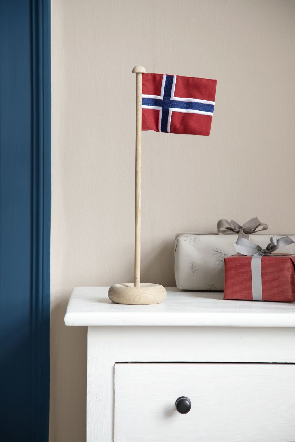 Bandiera del tavolo di design Novoform, Norvegia