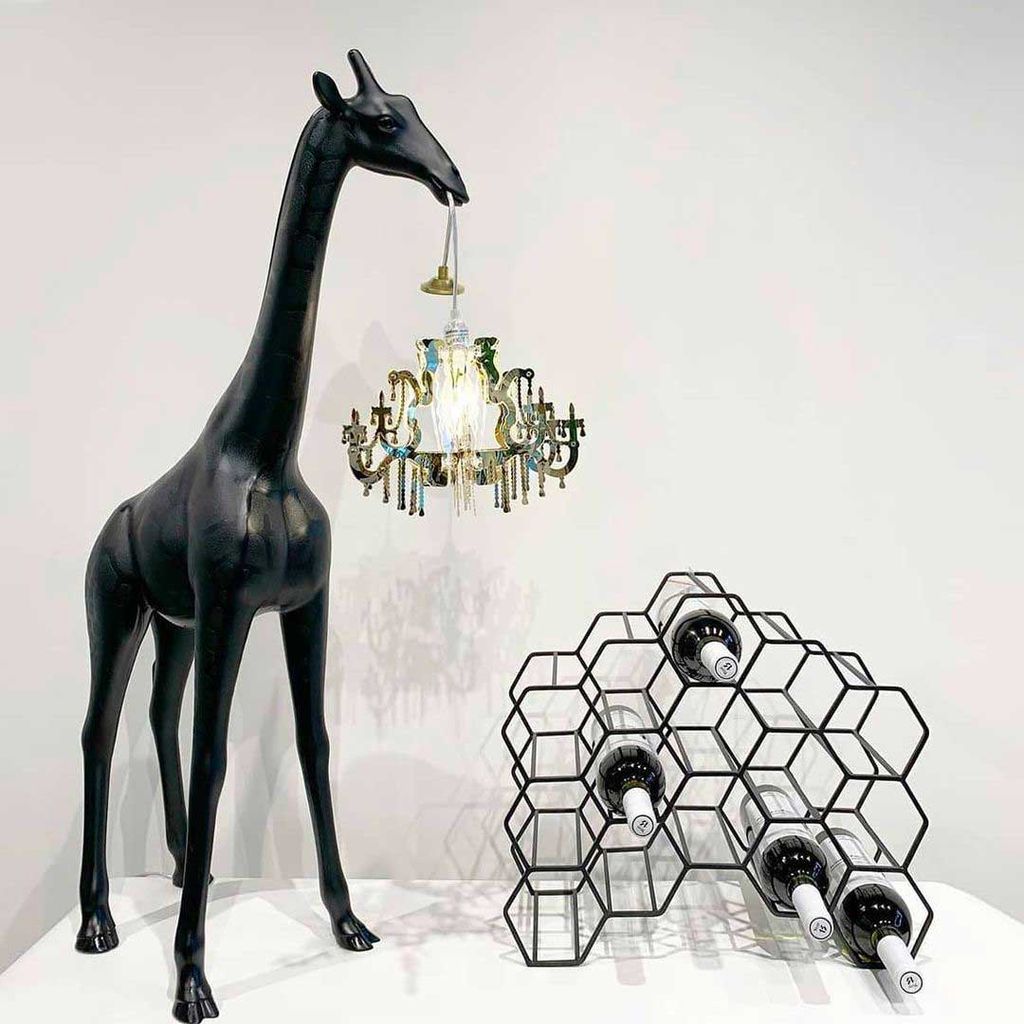 Qeeboo Giraffe In Love Lamp de piso XS H 1M, Negro