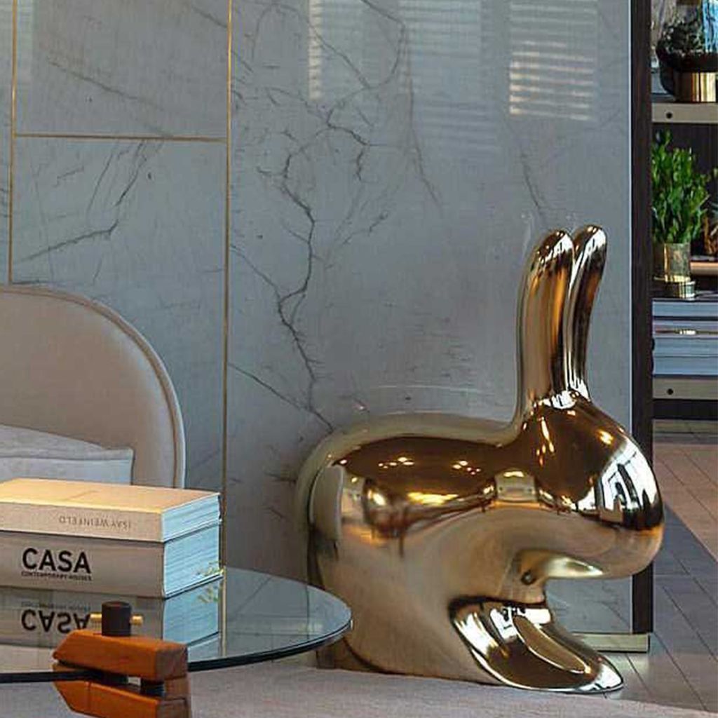 Qeeboo Bunny Chair Metalloberfläche, Gold