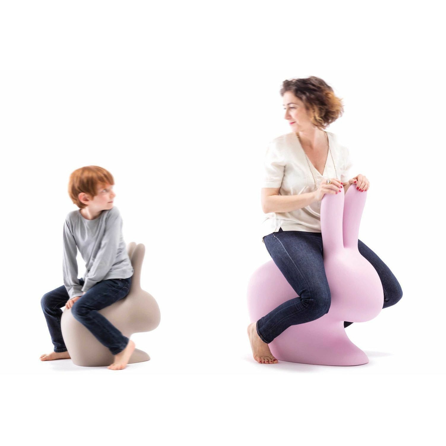 Qeeboo Bunny stol af Stefano Giovannoni, lyserød