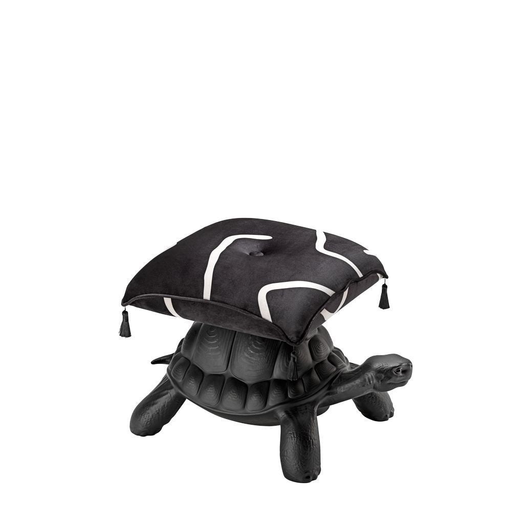 Qeeboo Turtle Carry Puff, negro