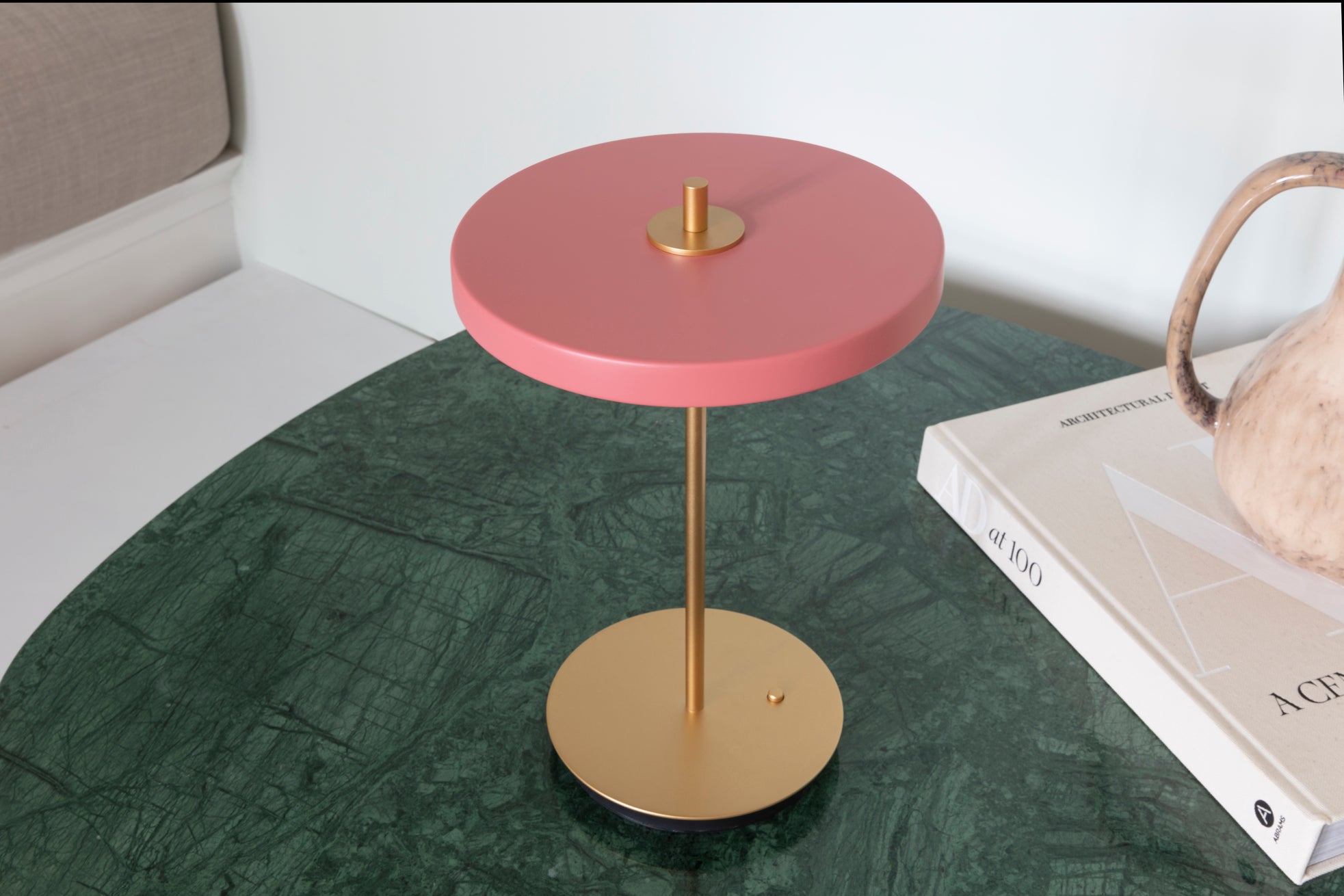 Umage Asteria Move Table Lamp, Nuance Rose V2