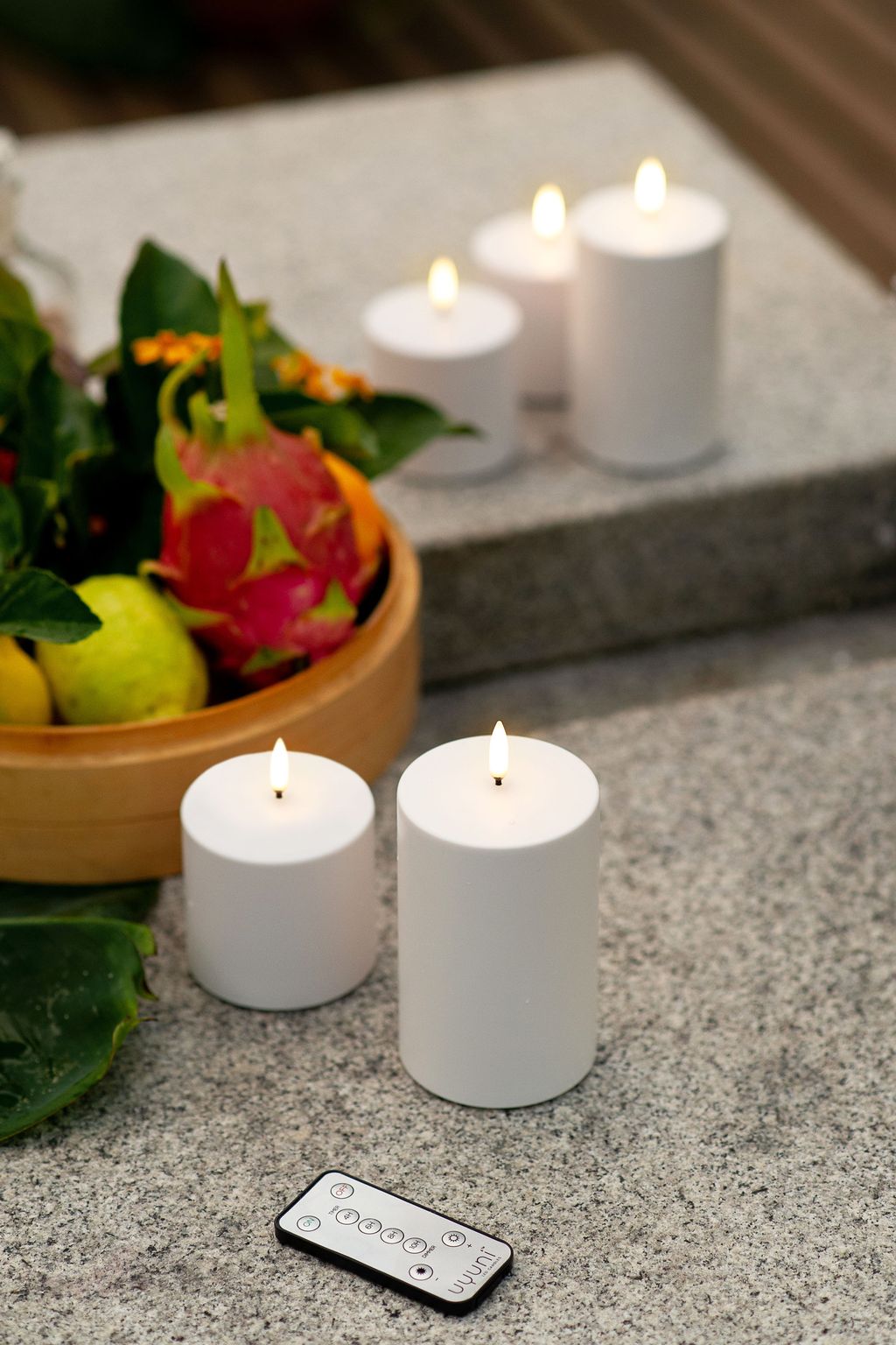 Uyuni Lighting LED LED Pillar Candle带肩3 d火焰ØxH 7,8x15,2厘米，北欧白色