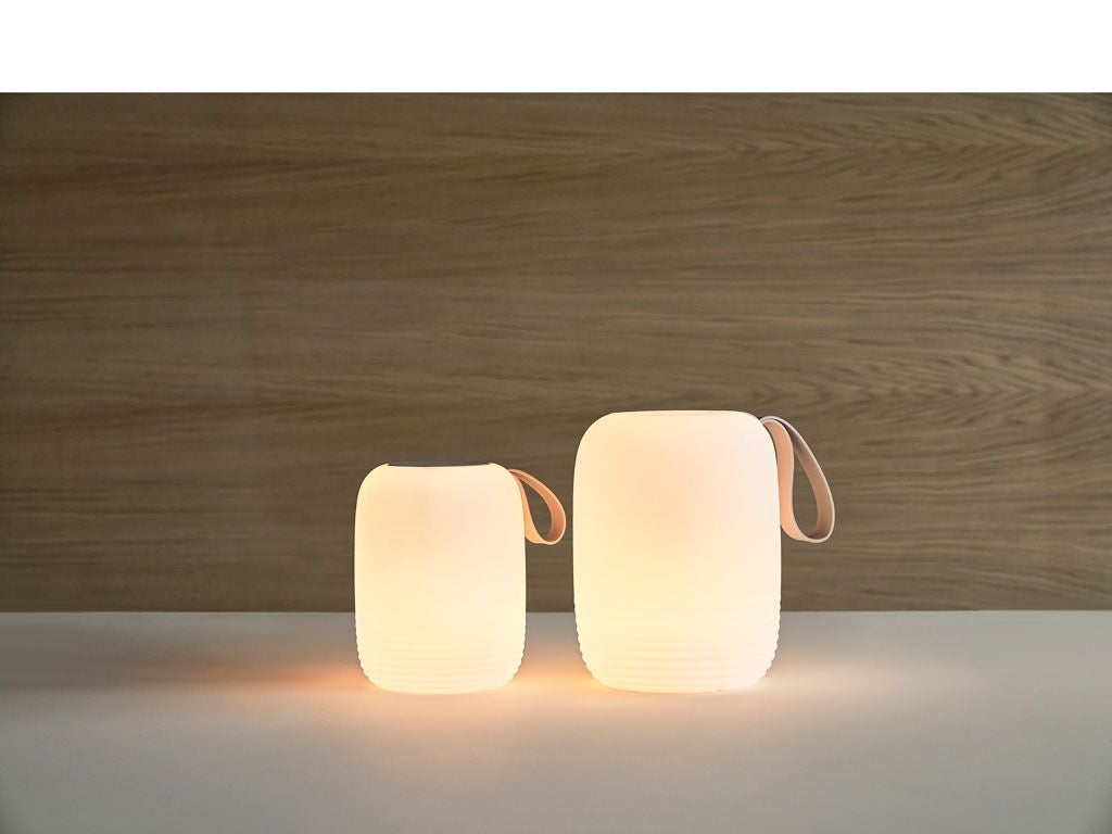 Villa Collection Sea LED -lampan med högtalare Ø 17,5 cm, vit