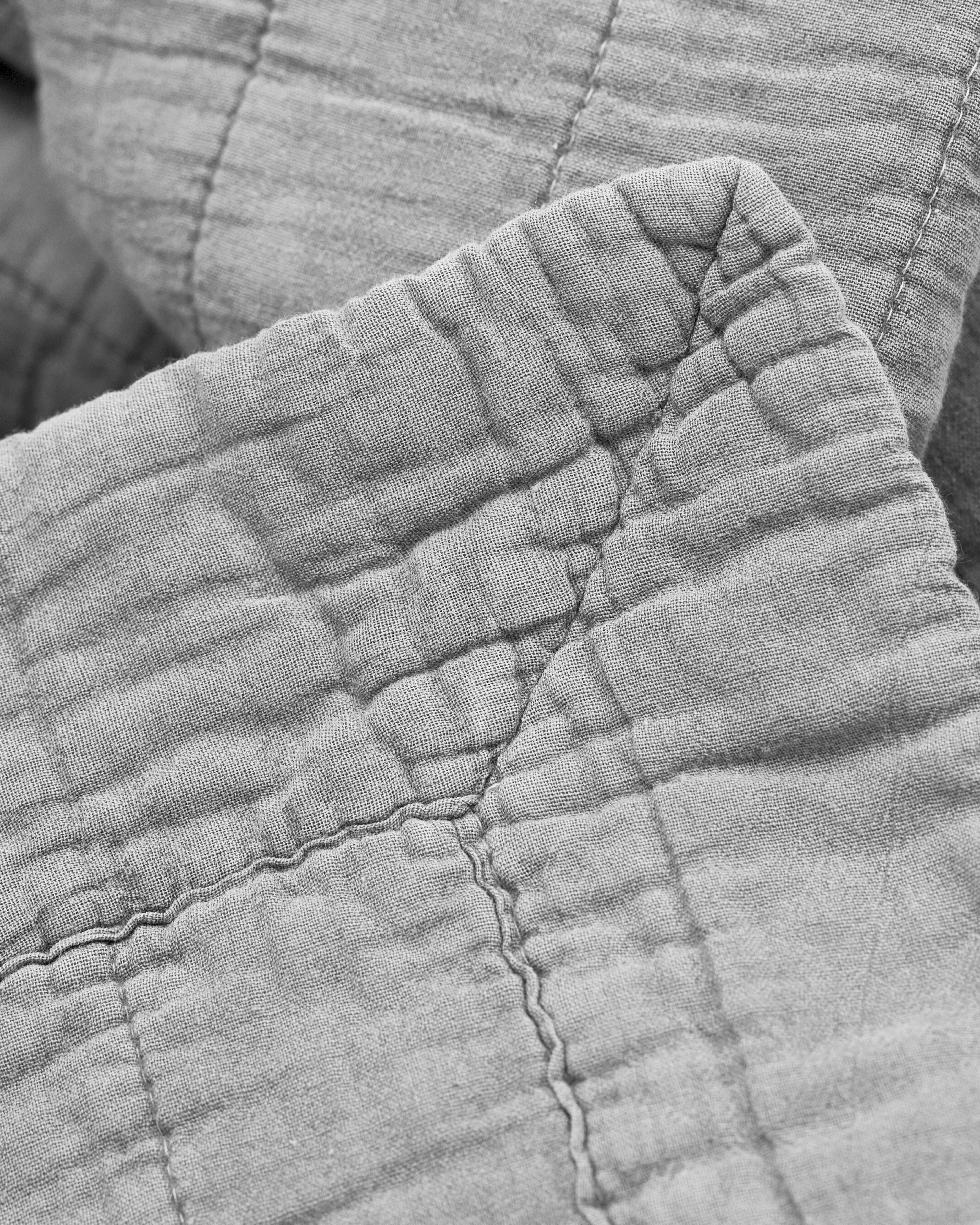 Af Nord Magnhild quiltet sengetæppe 280 x160 cm, nederdel