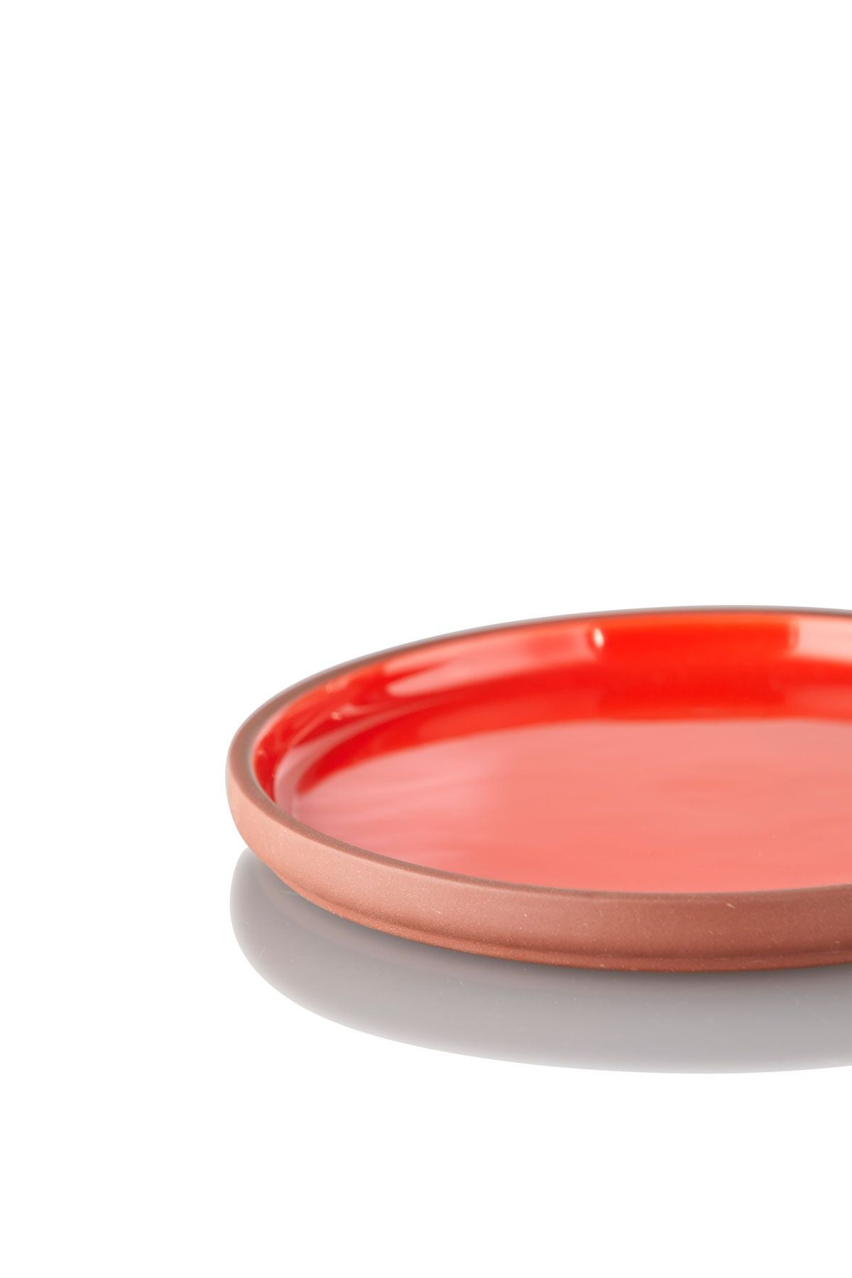 Studio About Clayware Set Of 2 Plates Medium, Terracotta/Red