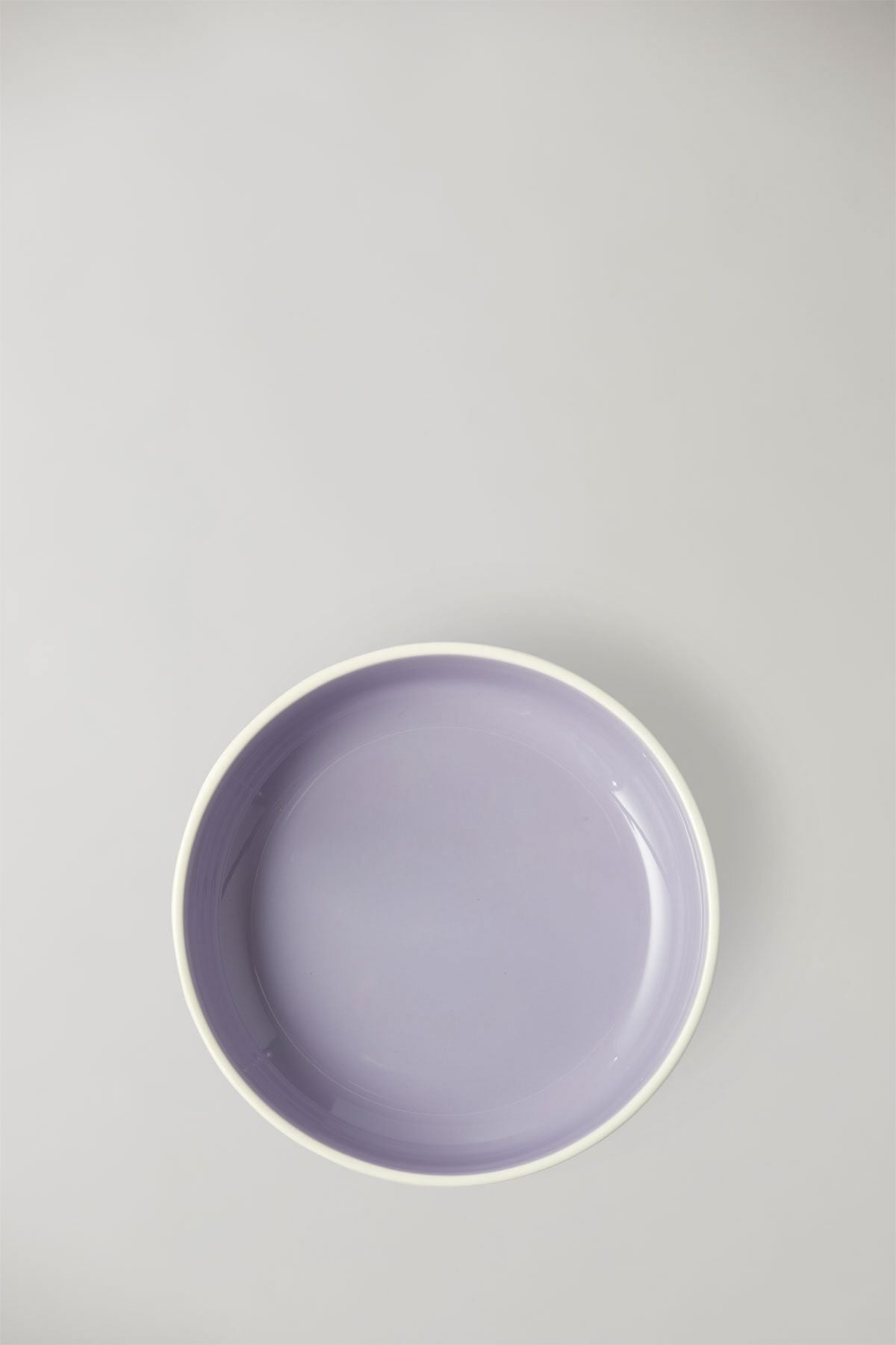 有关粘土碗，象牙/浅紫色的工作室