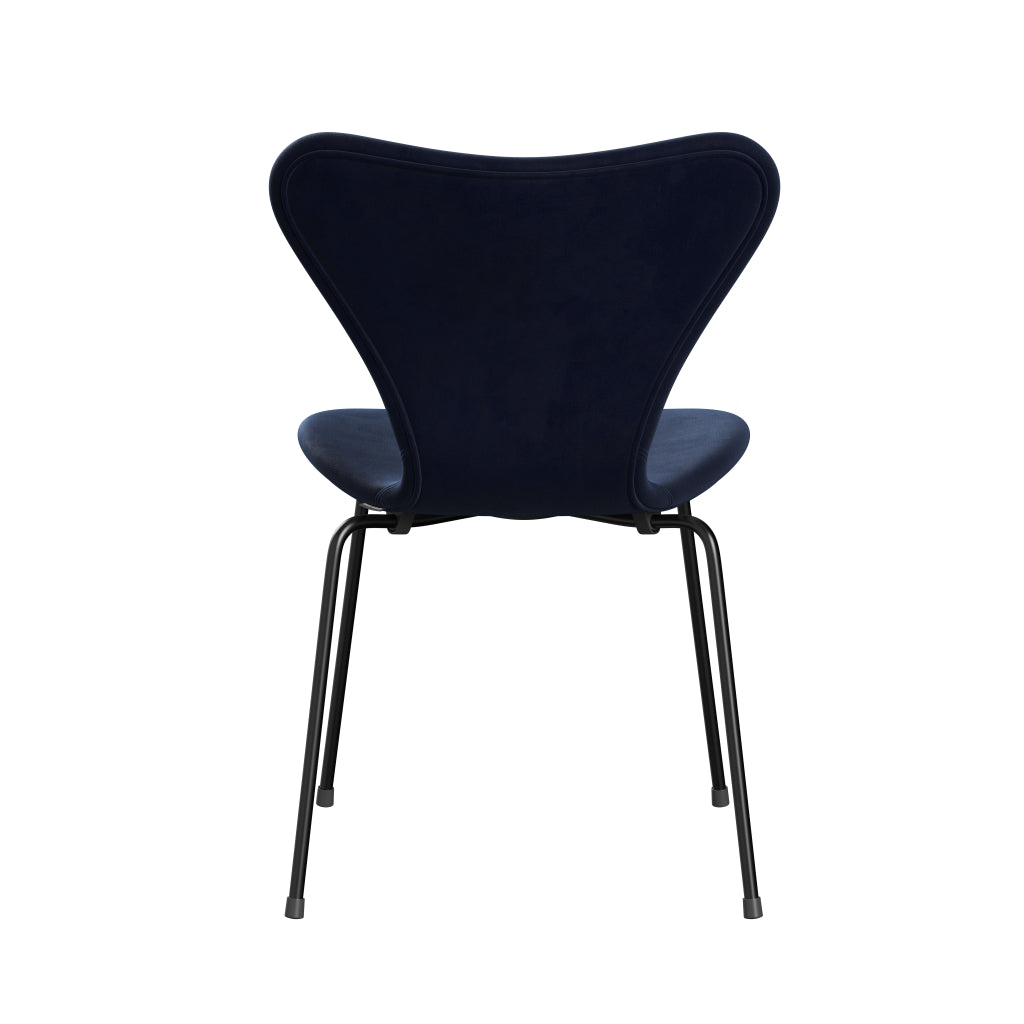 Fritz Hansen 3107 chaise complète complète, noir / belfast en velours minuit bleu