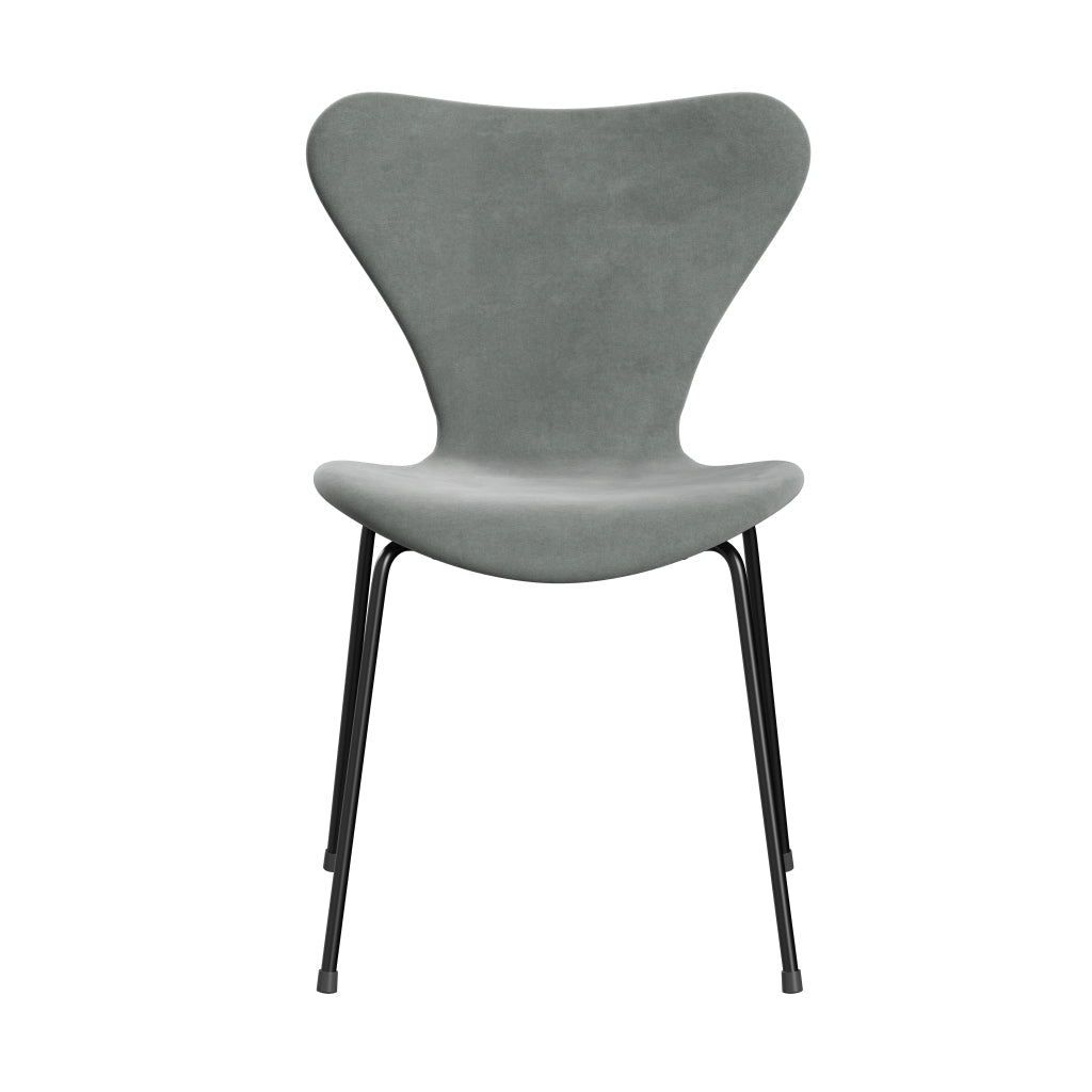Fritz Hansen 3107椅子全套装饰，黑色/贝尔法斯特天鹅绒密封灰色