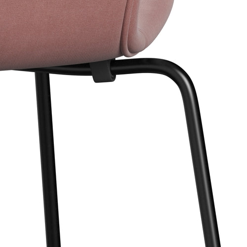 Fritz Hansen 3107椅子全套装饰，黑色/贝尔法斯特天鹅绒雾玫瑰