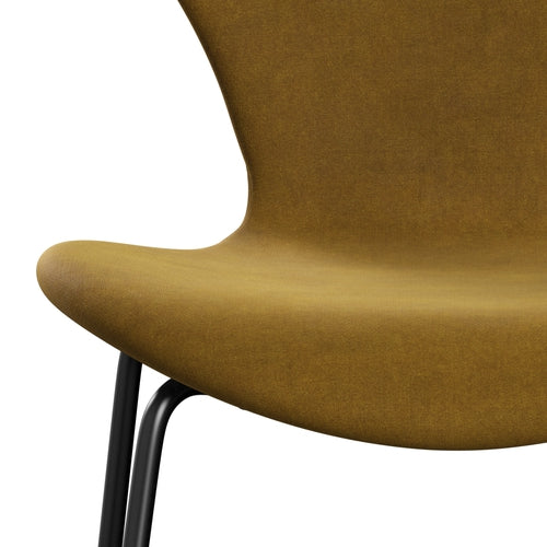 弗里茨·汉森（Fritz Hansen）3107椅子完整的内饰，黑色/贝尔法斯特天鹅绒软ocher