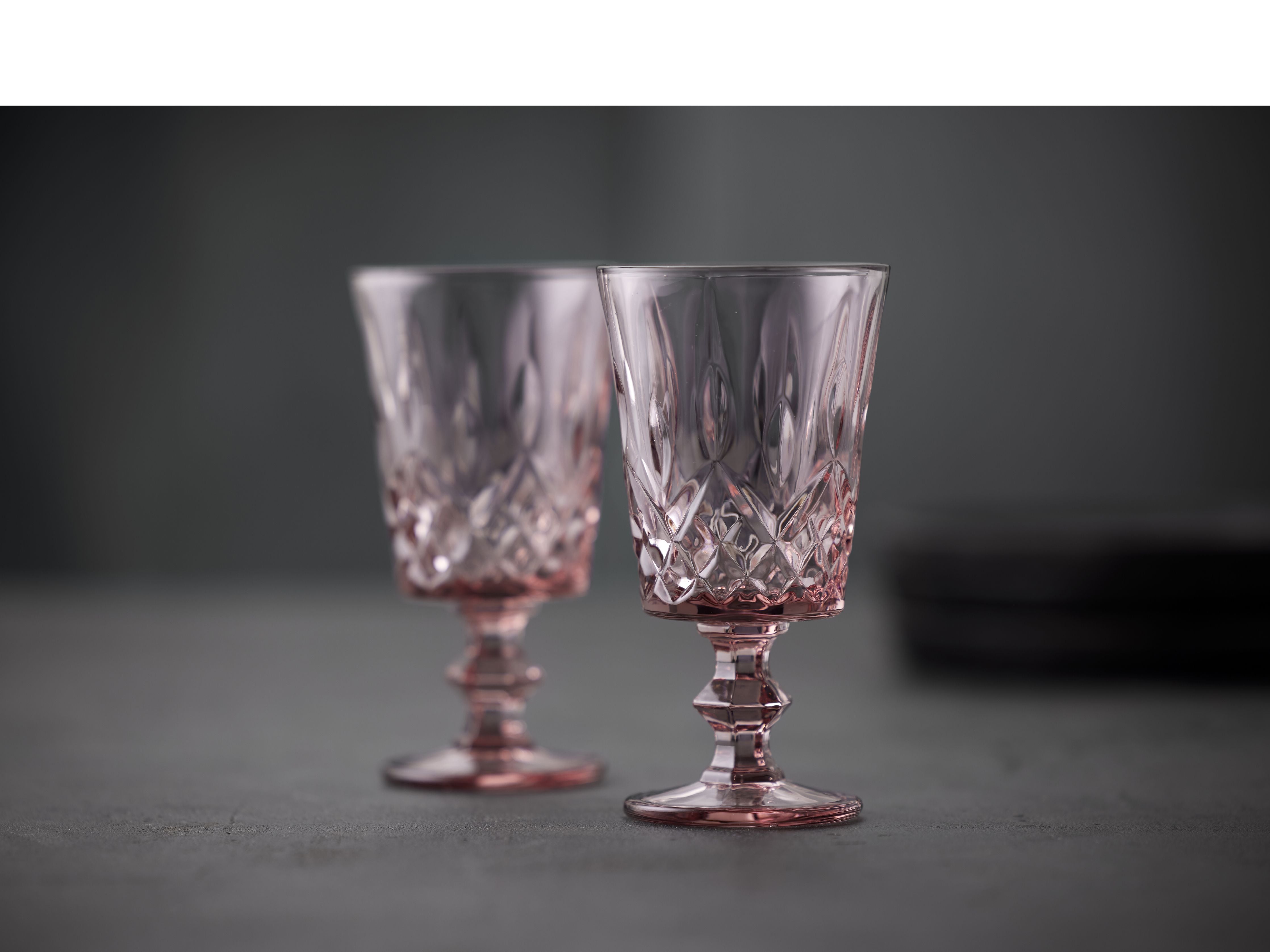 Lyngby Glas Sorrento酒杯29 Cl 4 PC。，粉红色