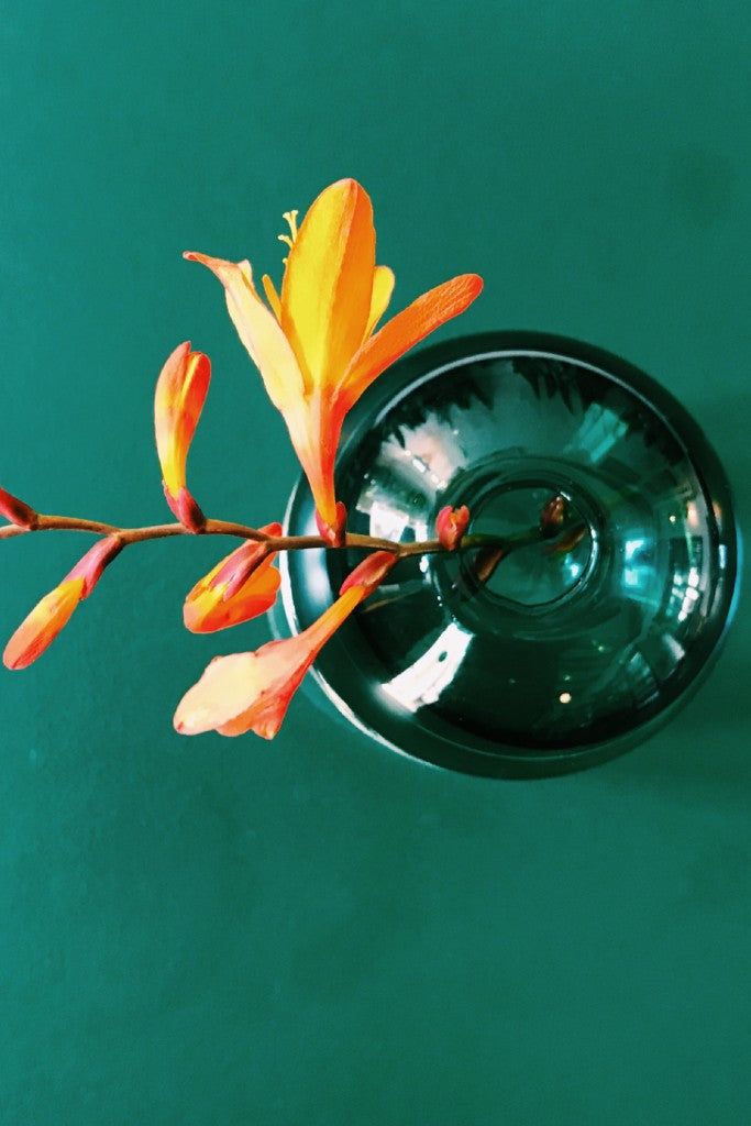 Studio sur le vase de bulles de fleur debout 13 cm, cyan