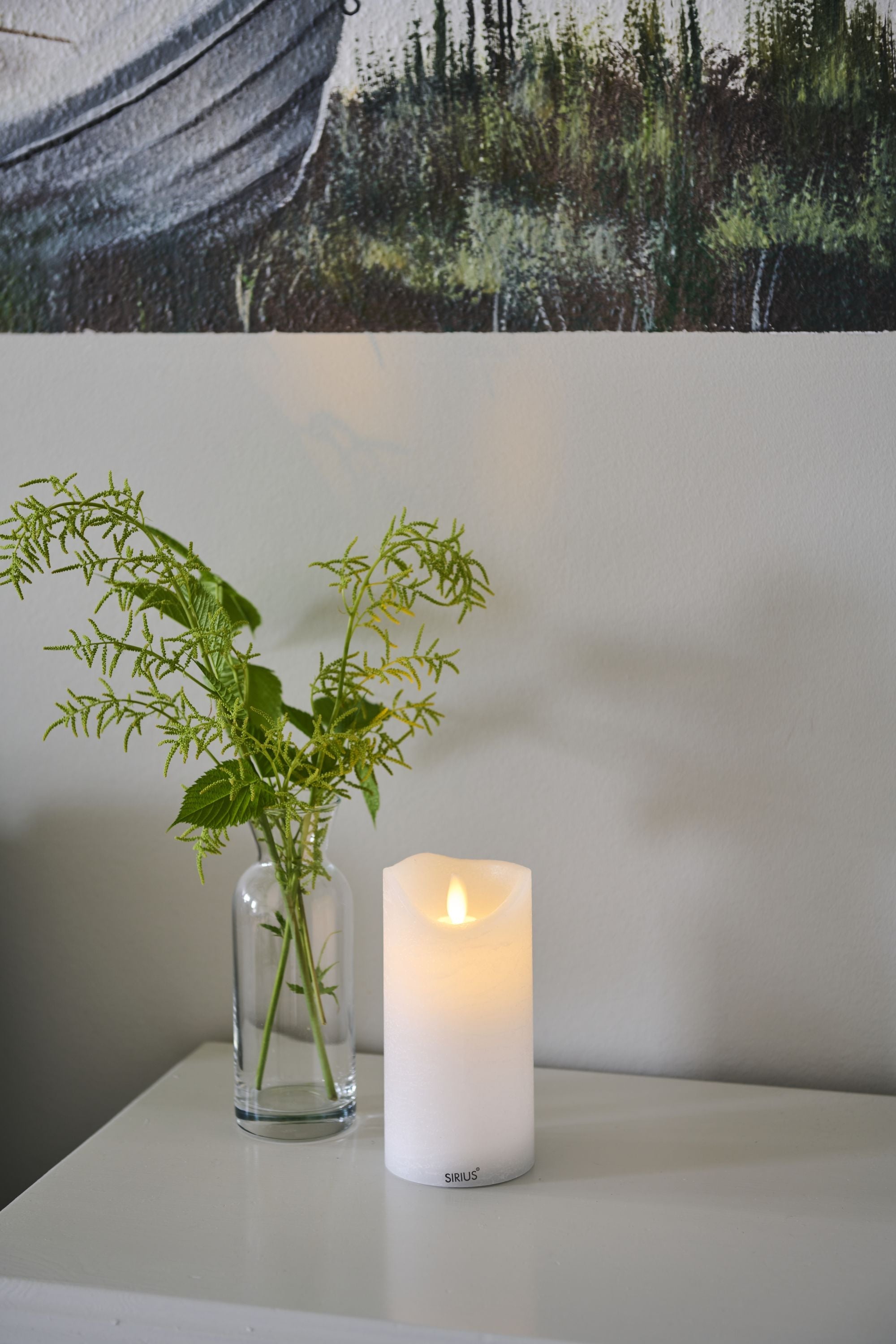 Sirius Sara wiederaufladbare LED -Kerzen weiß, Ø7,5x H15 cm